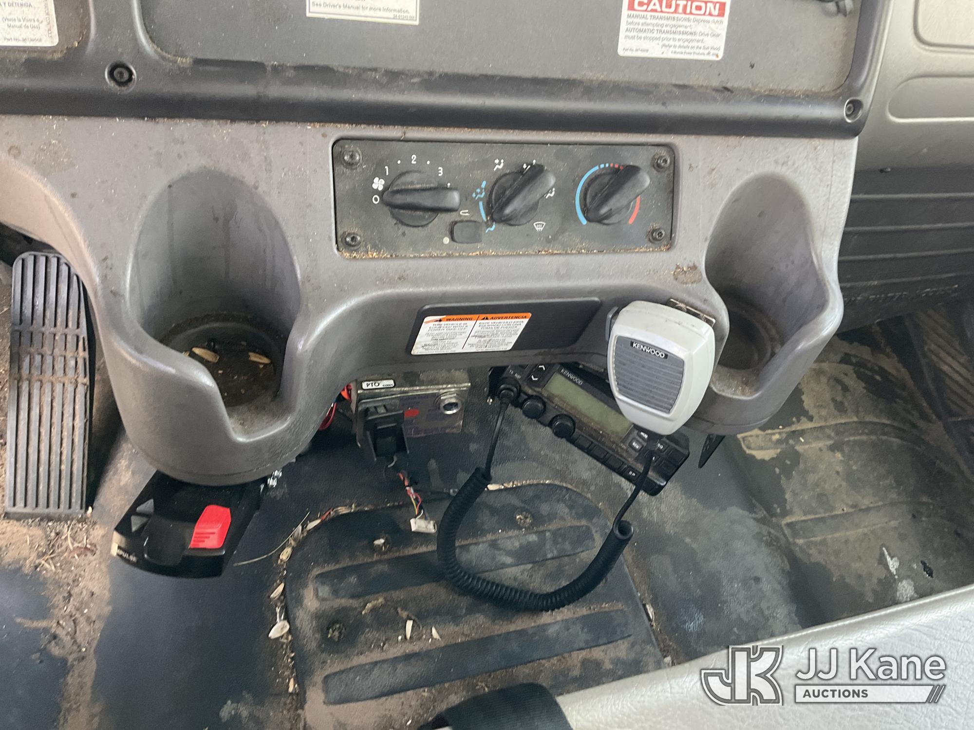 2017 Freightliner M2 106