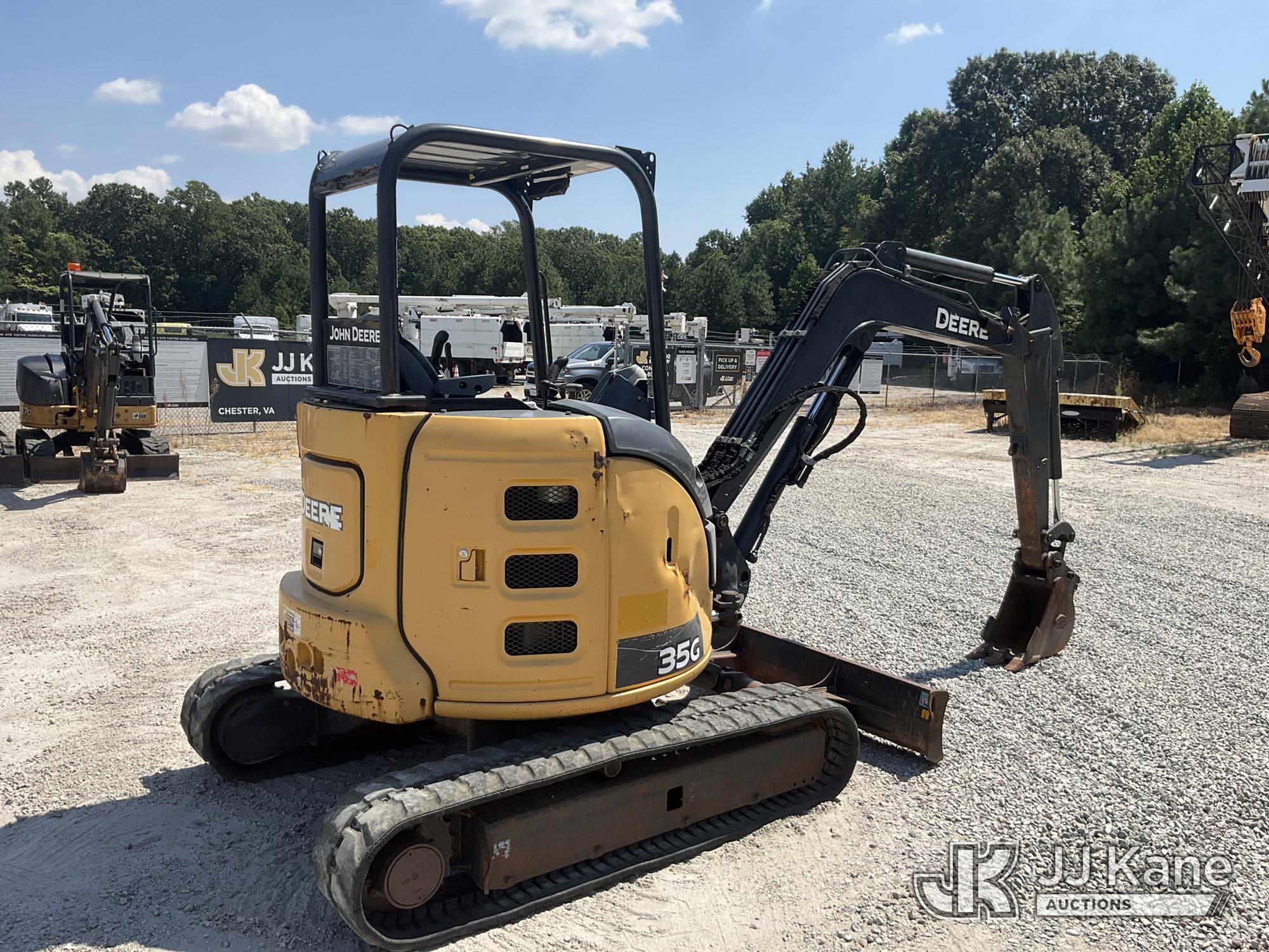 2015 John Deere 35G