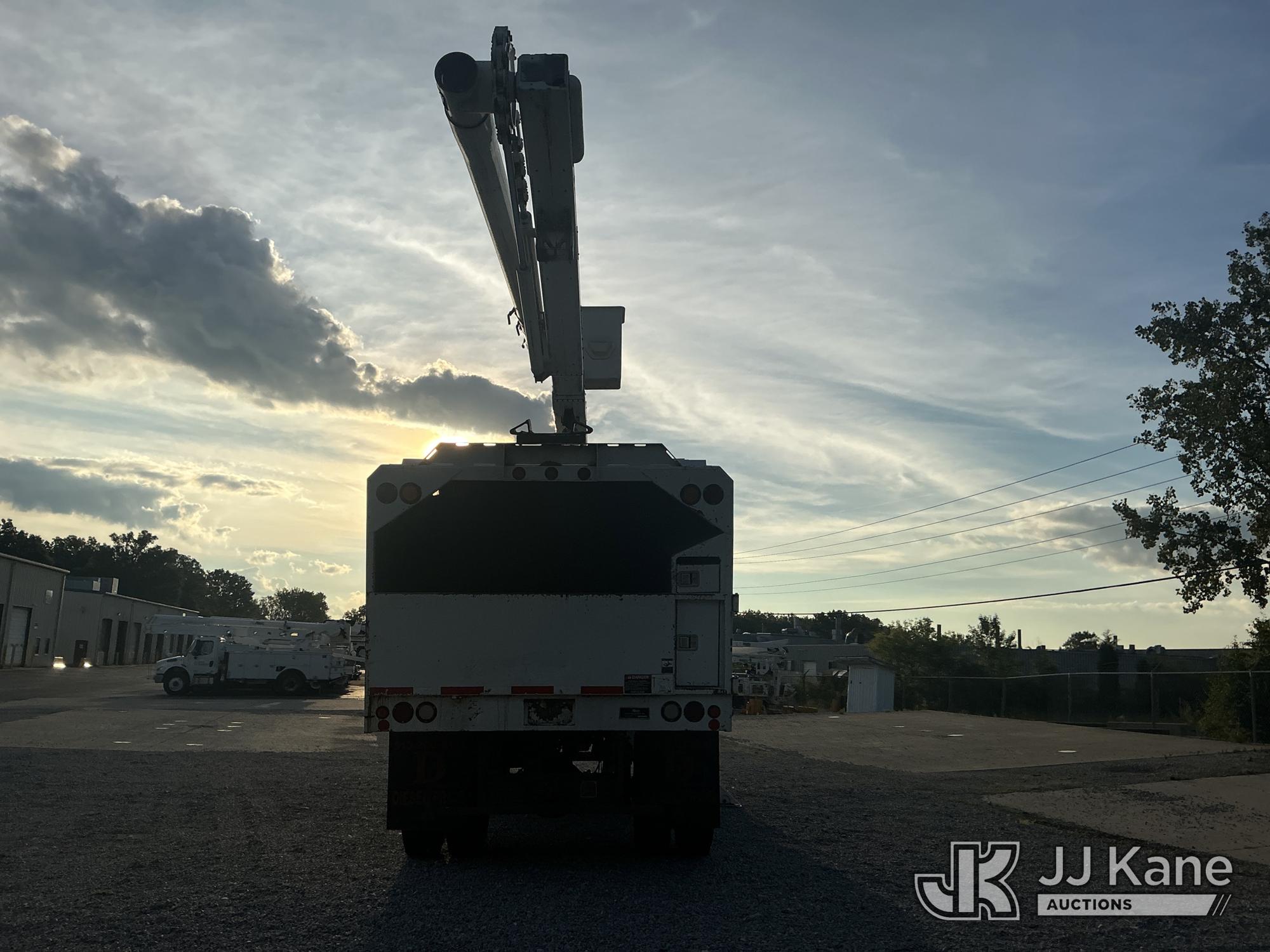 2015 Freightliner M2 106