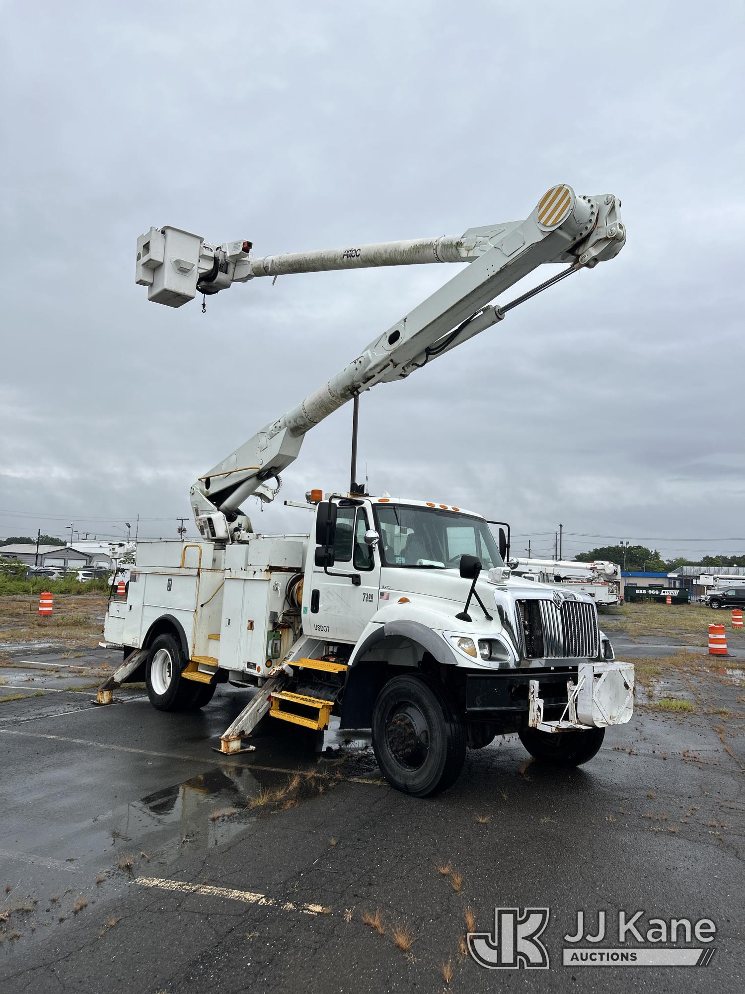 2007 International 7300 4x4