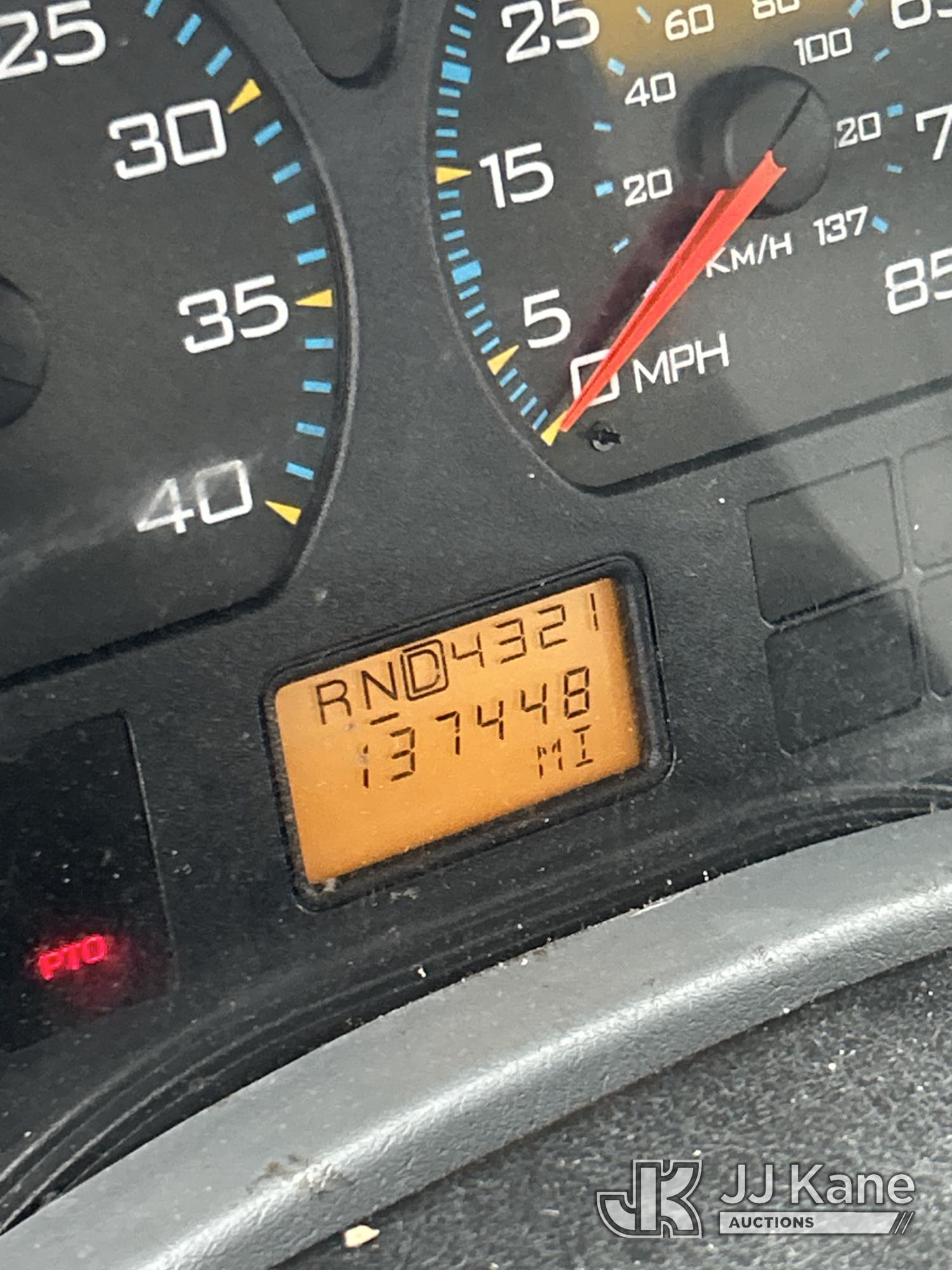 2007 International 7300 4x4