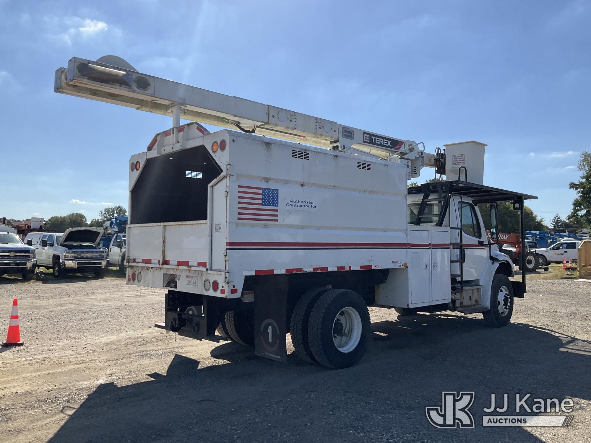 2017 Freightliner M2 106