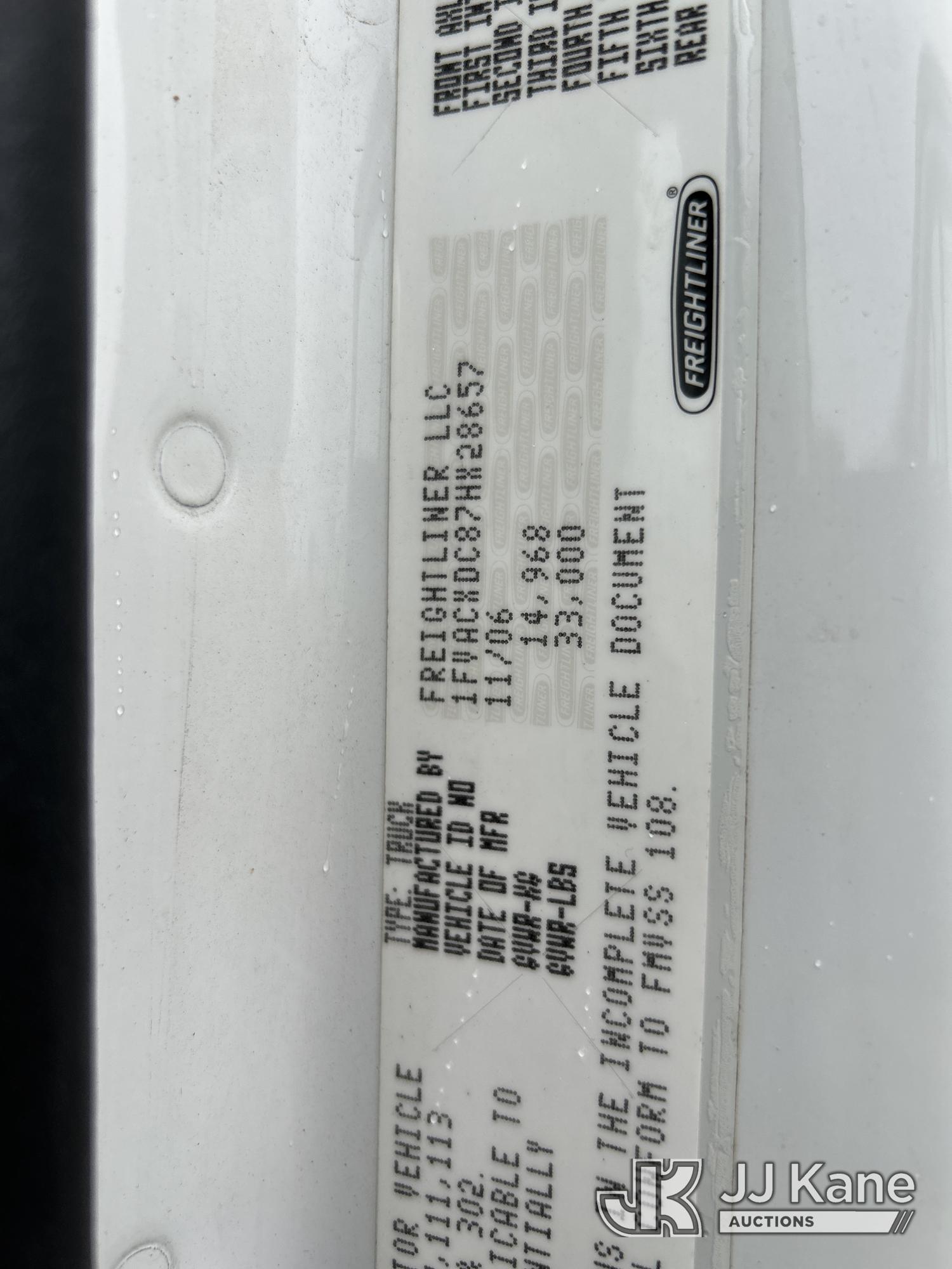2007 Freightliner M2 106