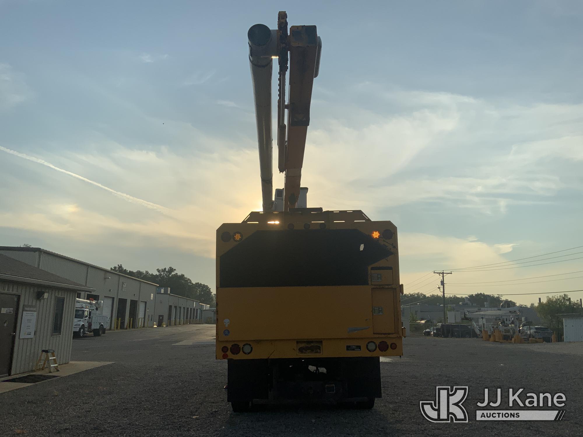 2016 Freightliner M2 106