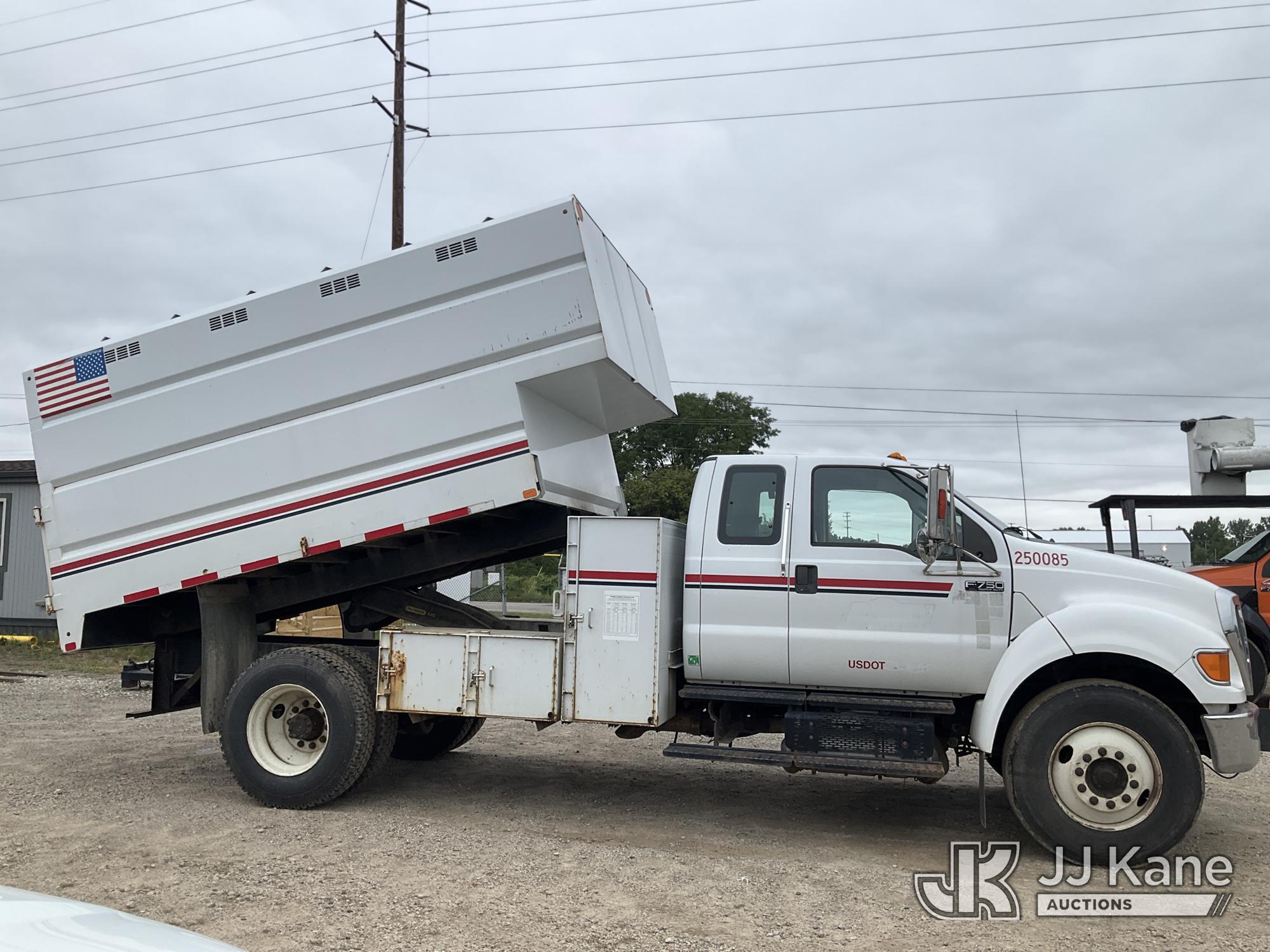 2015 Ford F750