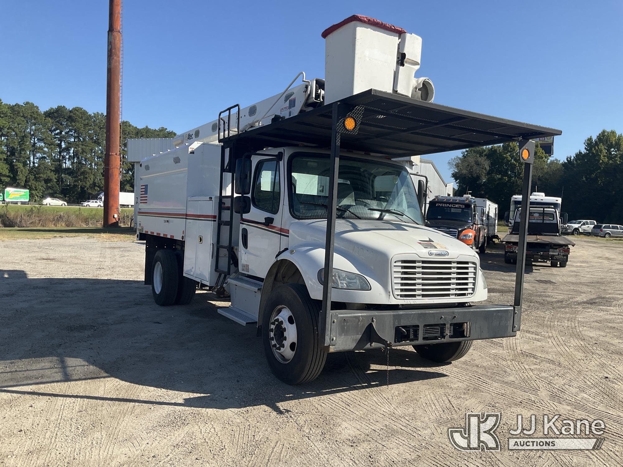 2017 Freightliner M2 106
