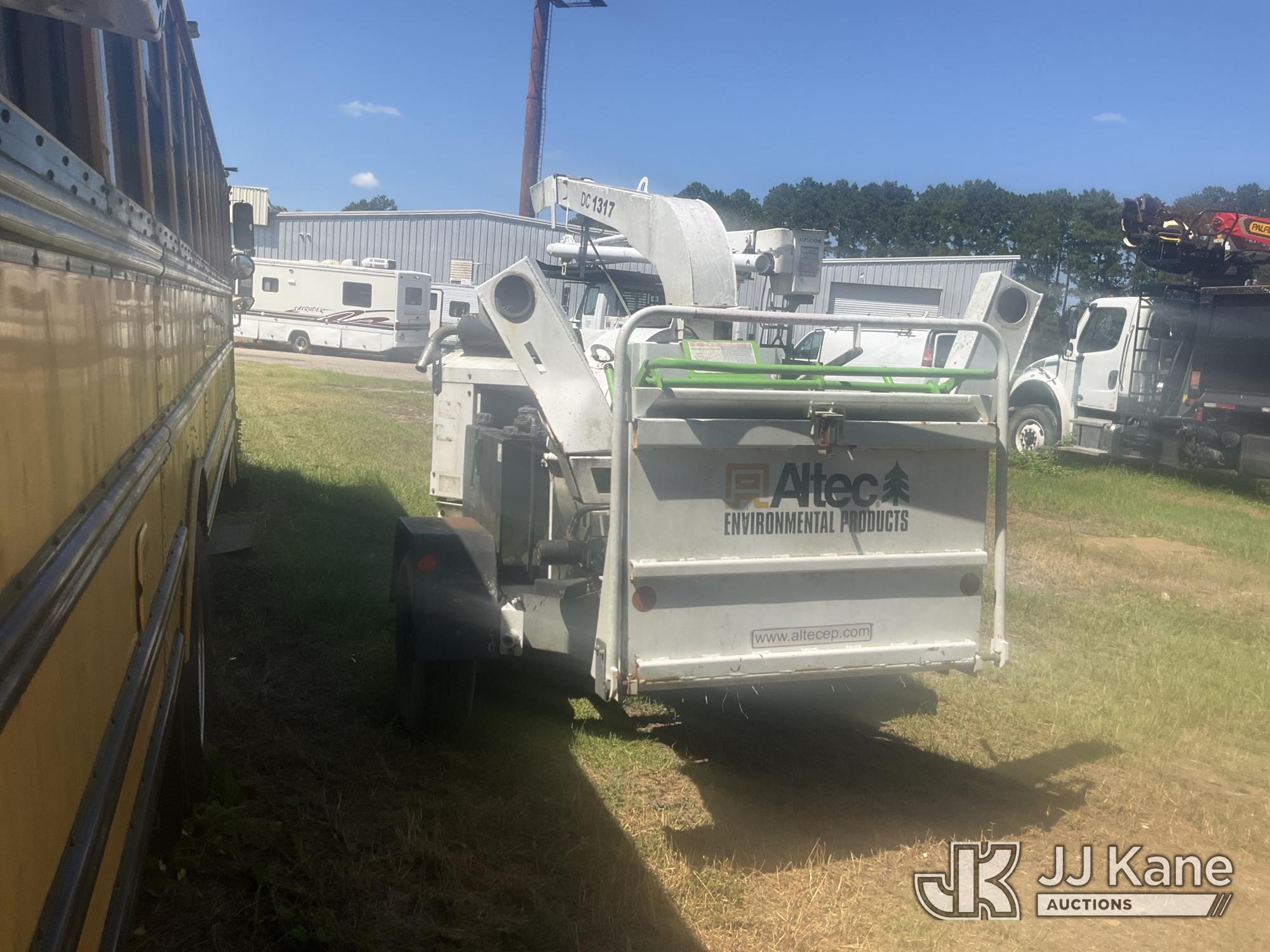 2013 Altec DC1317