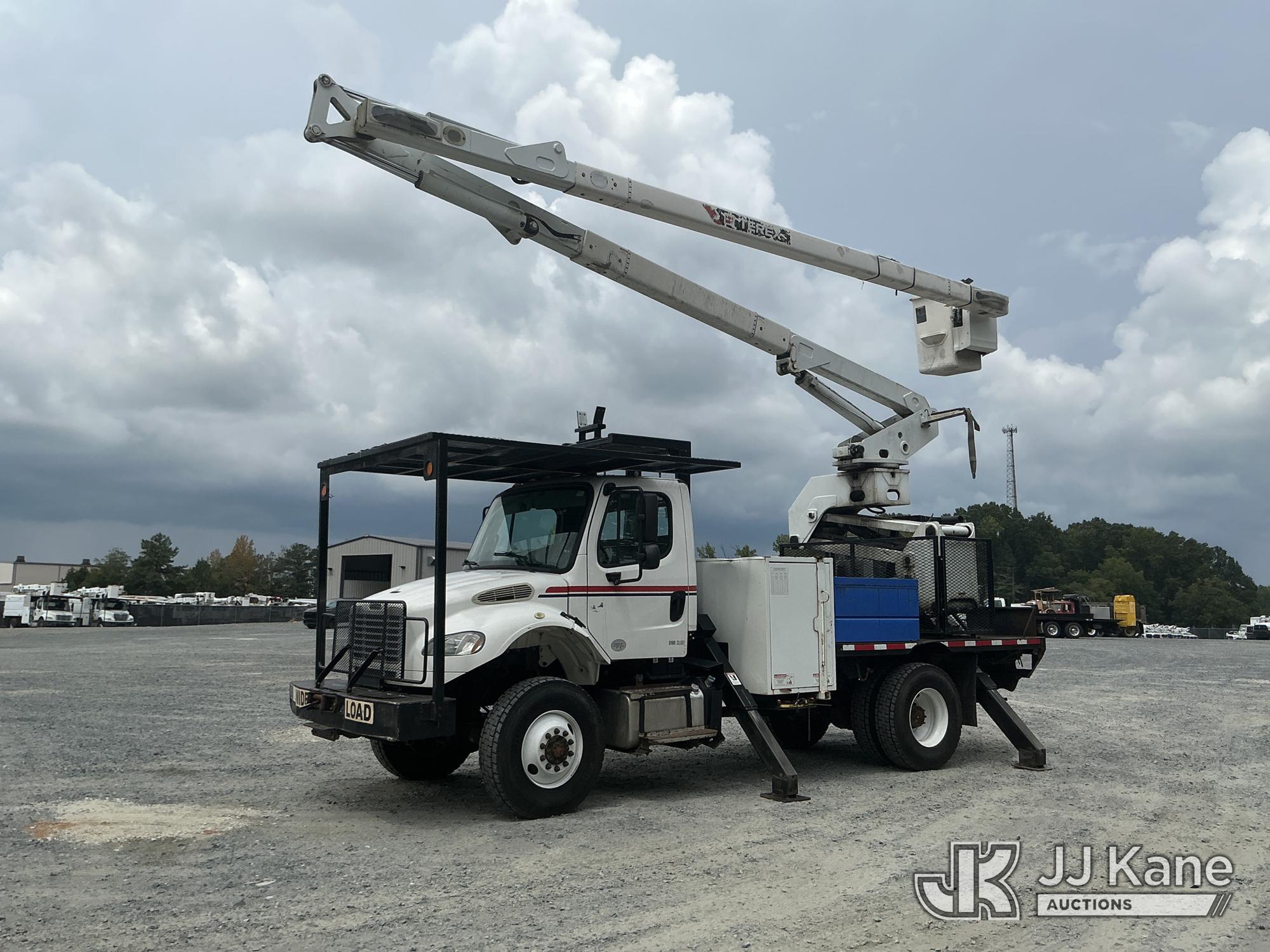 Photo of 2014 Freightliner M2 106 4X4