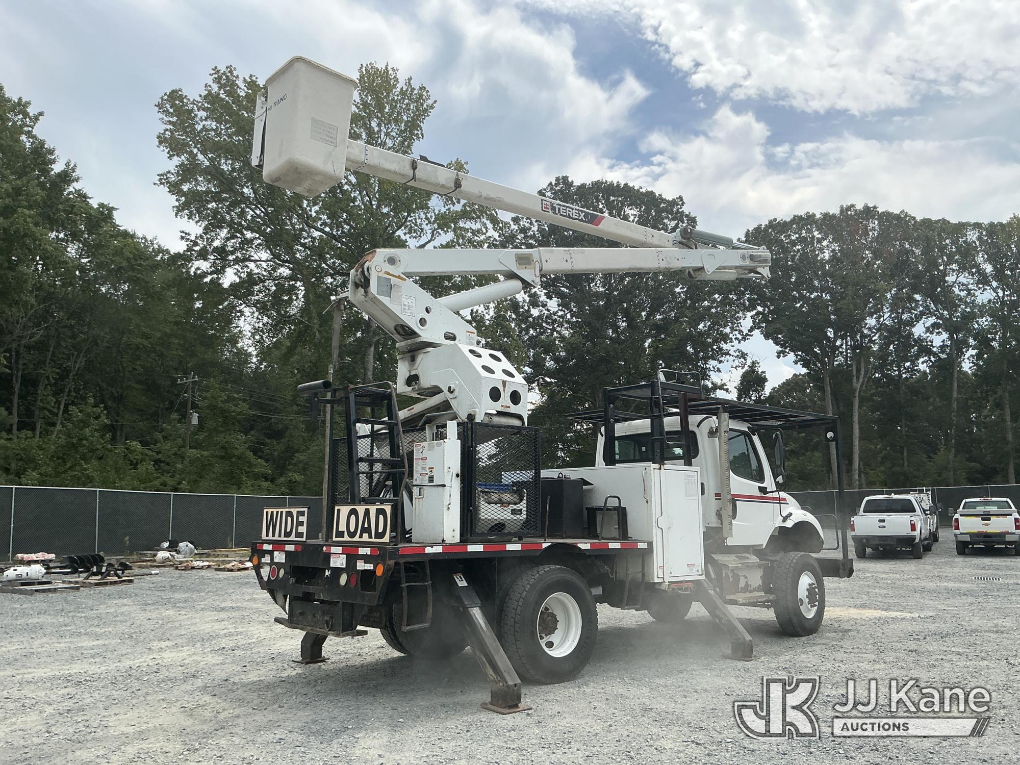 2014 Freightliner M2 106 4X4