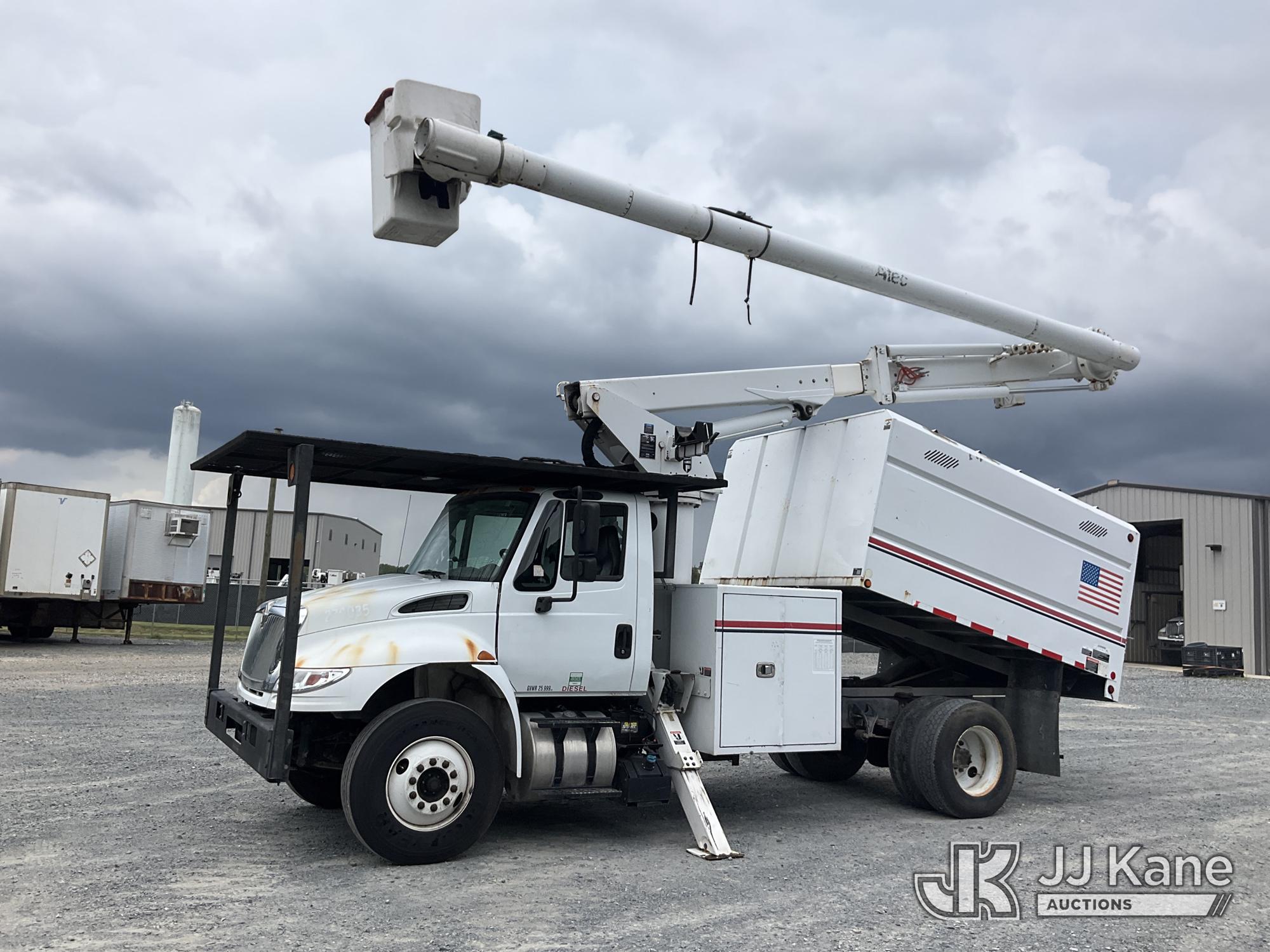 Photo of 2017 International DuraStar 4300