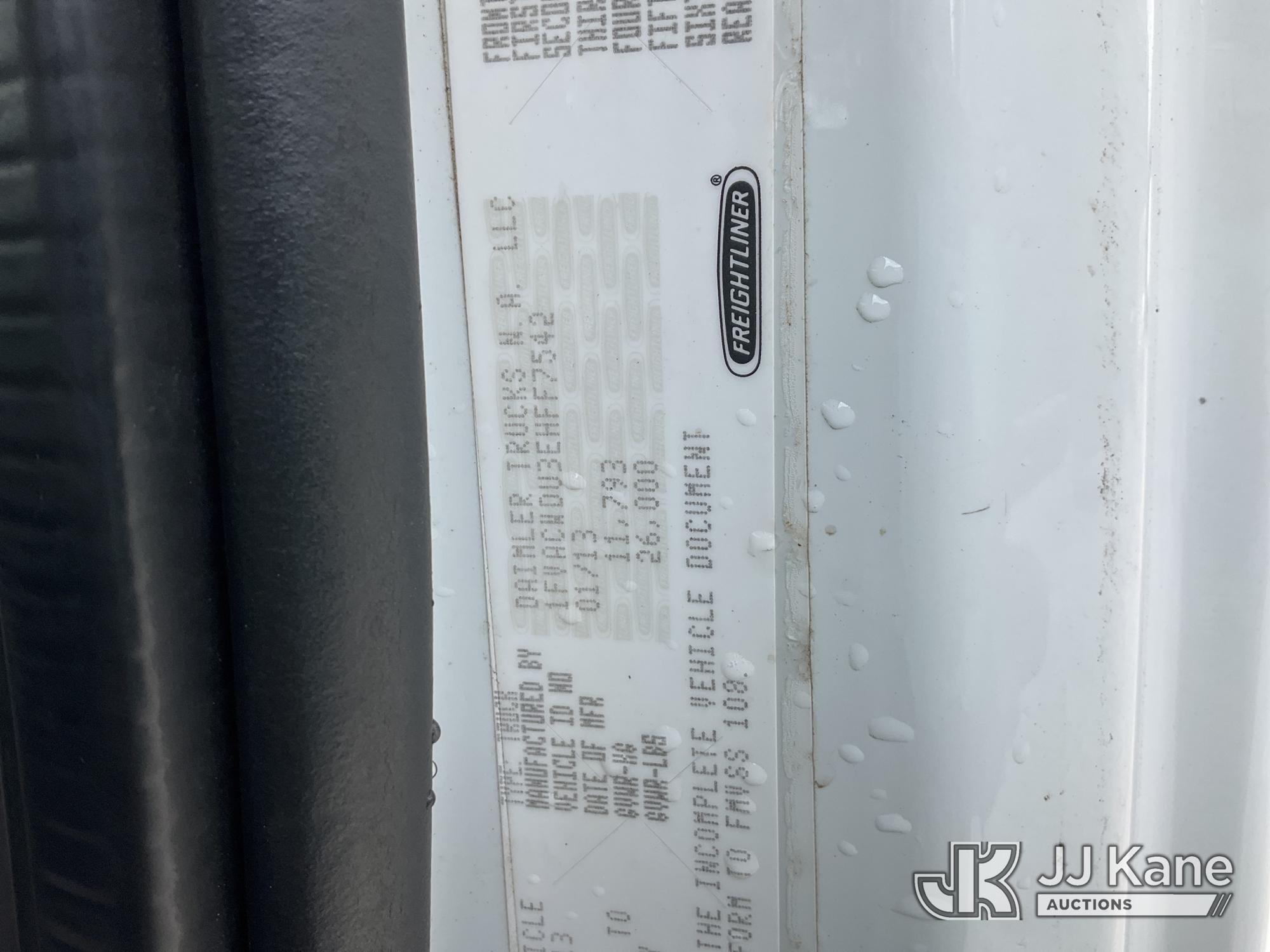 2014 Freightliner M2 106