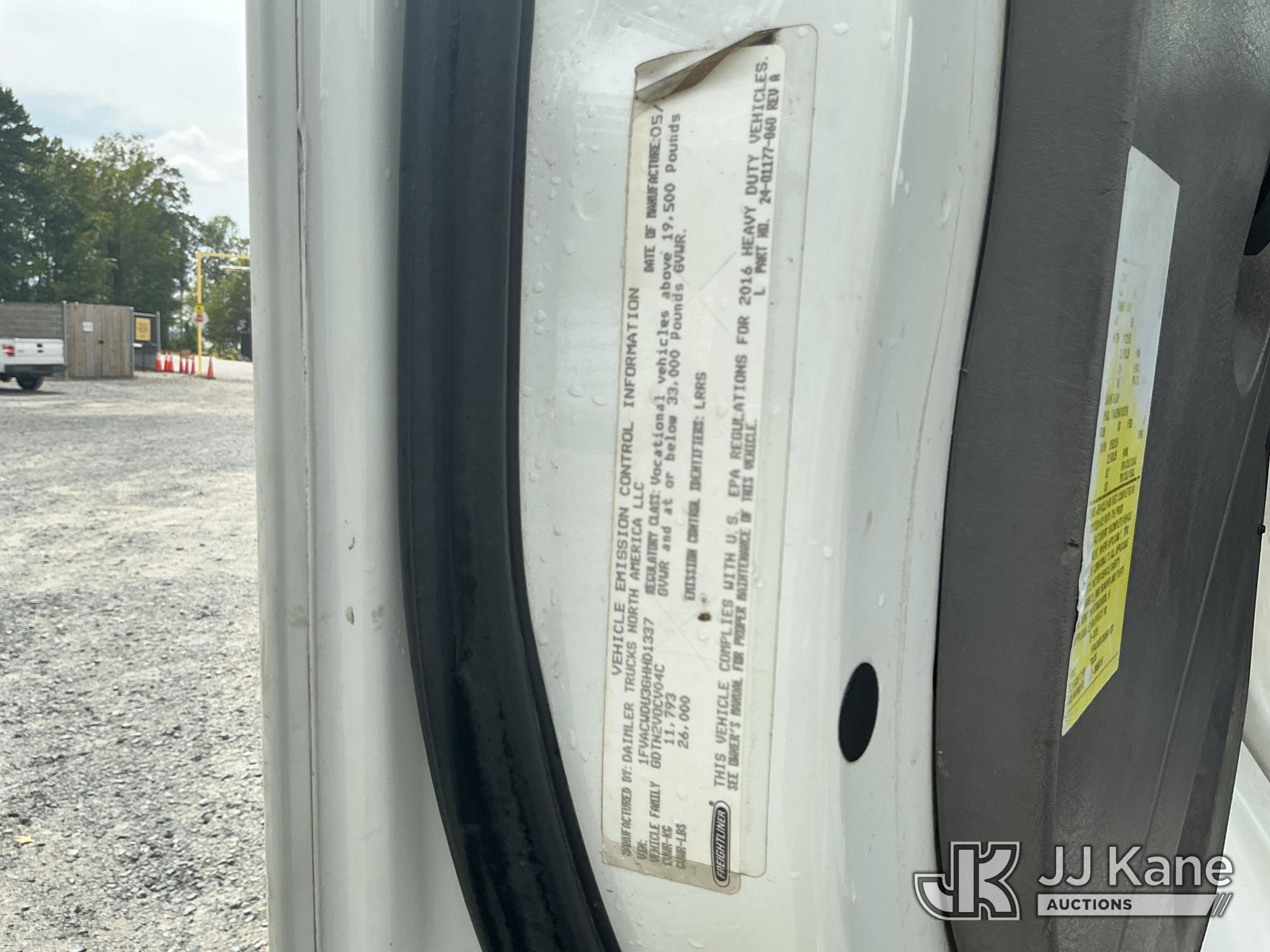 2016 Freightliner M2 106