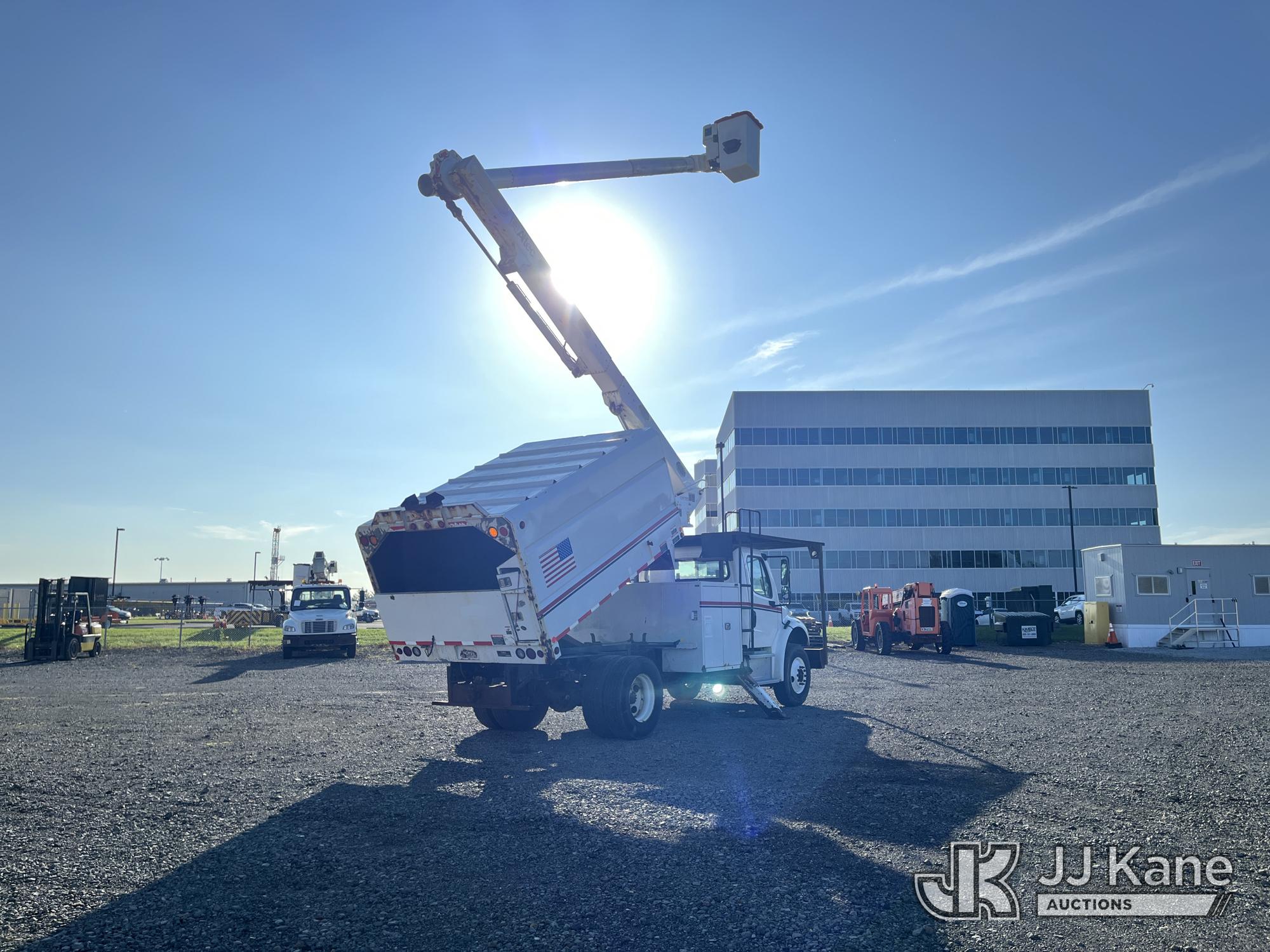 2018 Freightliner M2 106