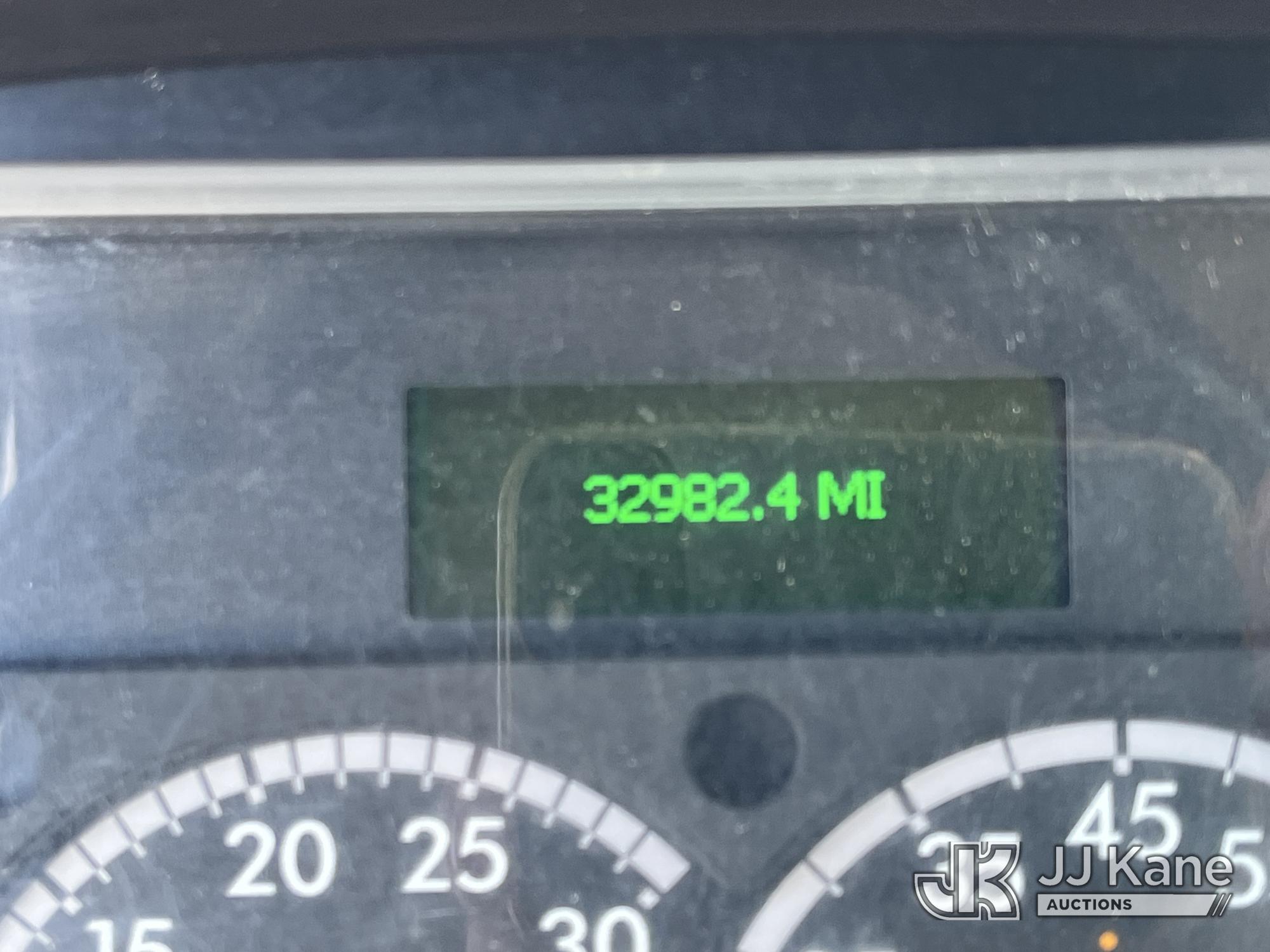 2018 Freightliner M2 106