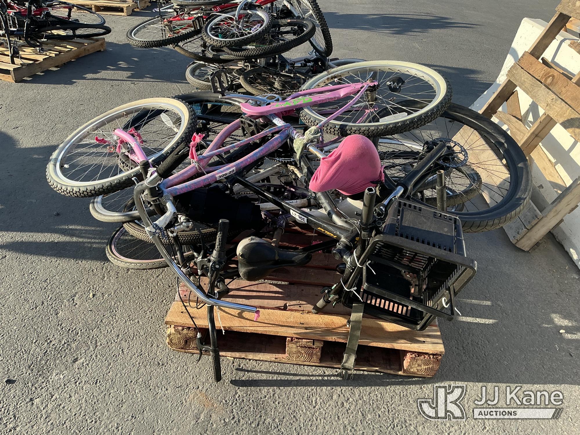 (1 Pallet) Bicycles (Used) NOTE: This unit is being sold AS IS/WHERE IS via Timed Auction and is located in Jurupa Valley