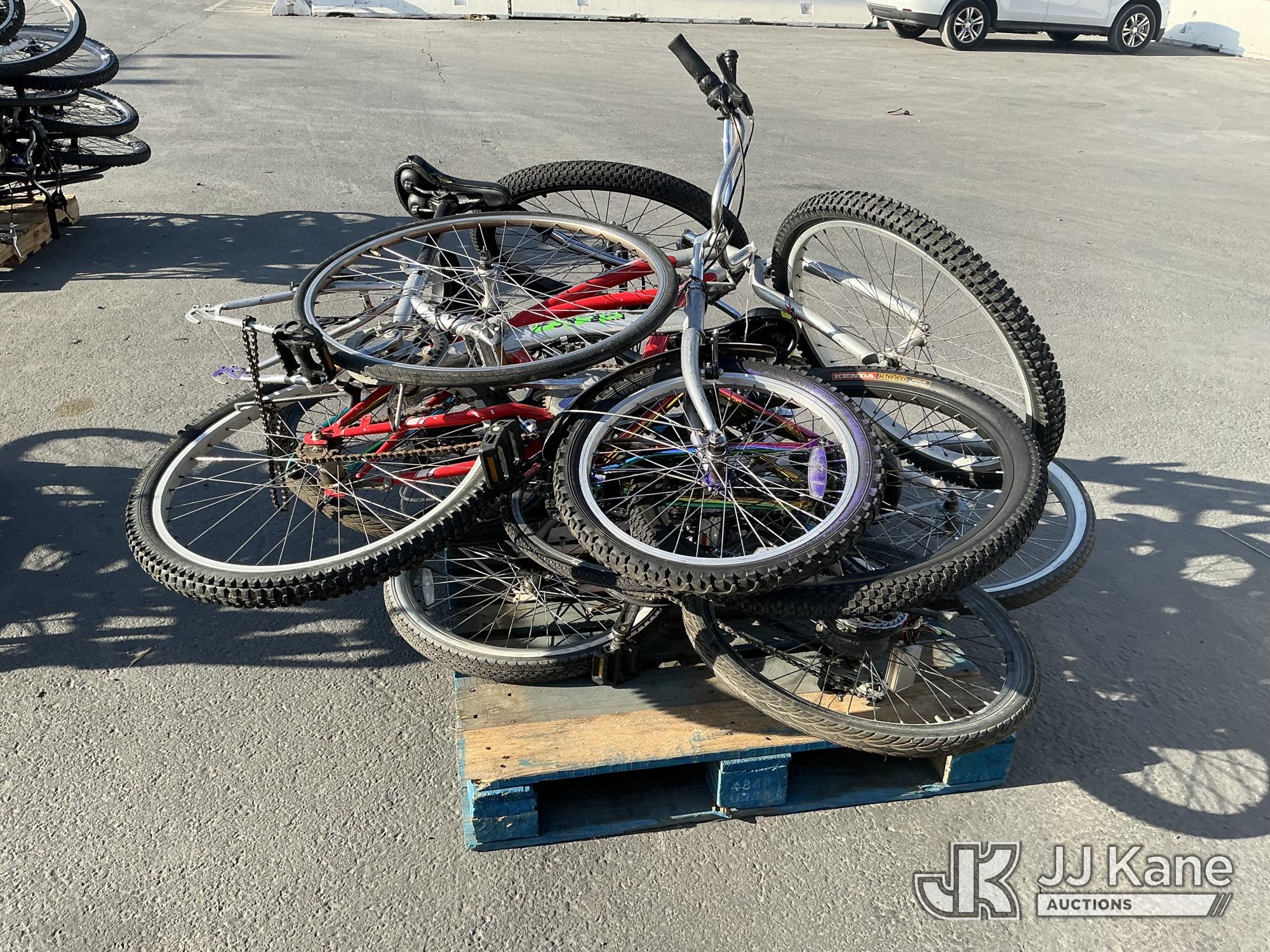 (1 Pallet) Bicycles (Used) NOTE: This unit is being sold AS IS/WHERE IS via Timed Auction and is located in Jurupa Valley