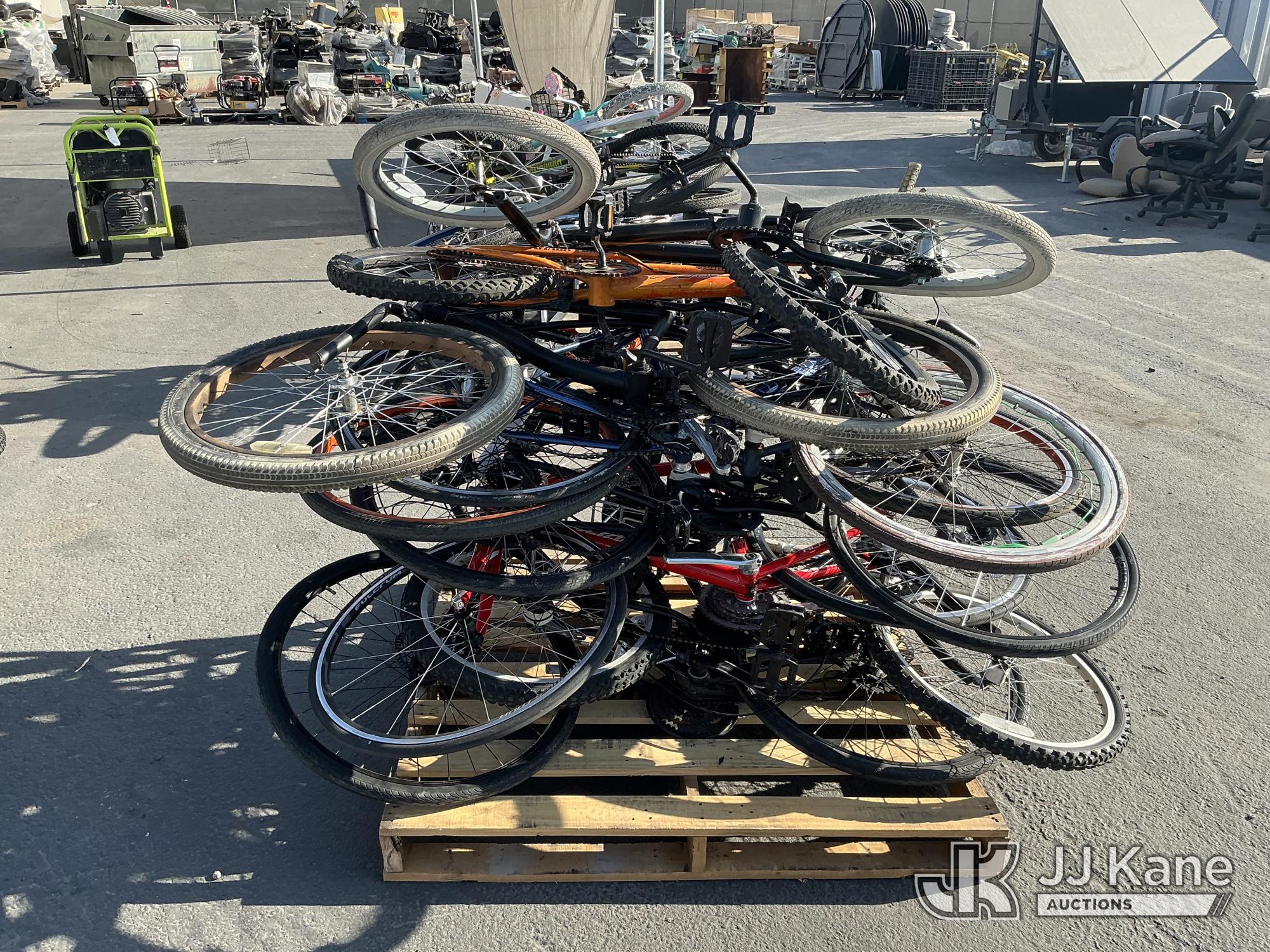 (1 Pallet) Bicycles (Used) NOTE: This unit is being sold AS IS/WHERE IS via Timed Auction and is located in Jurupa Valley