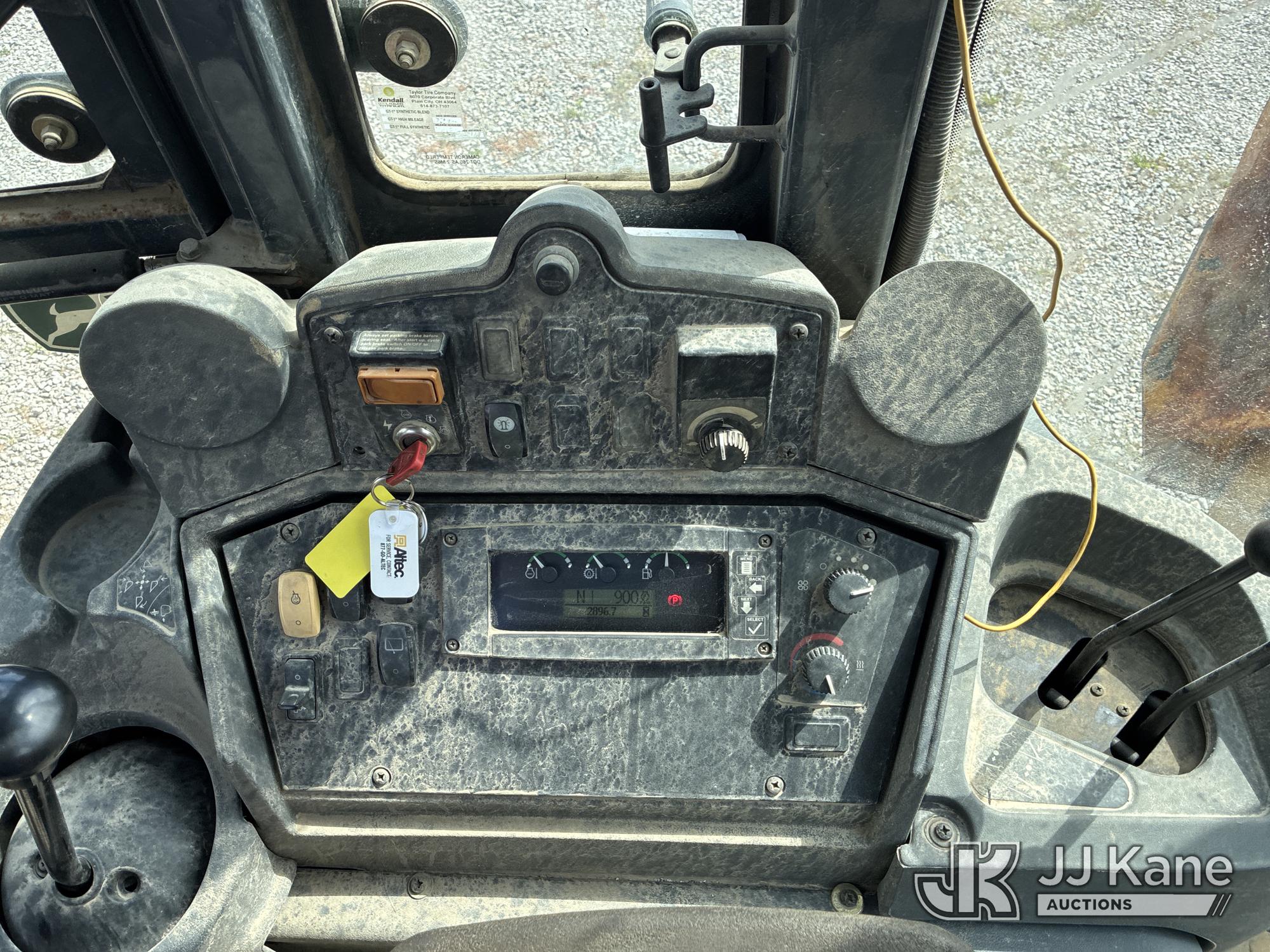 2010 John Deere 310J 4X4