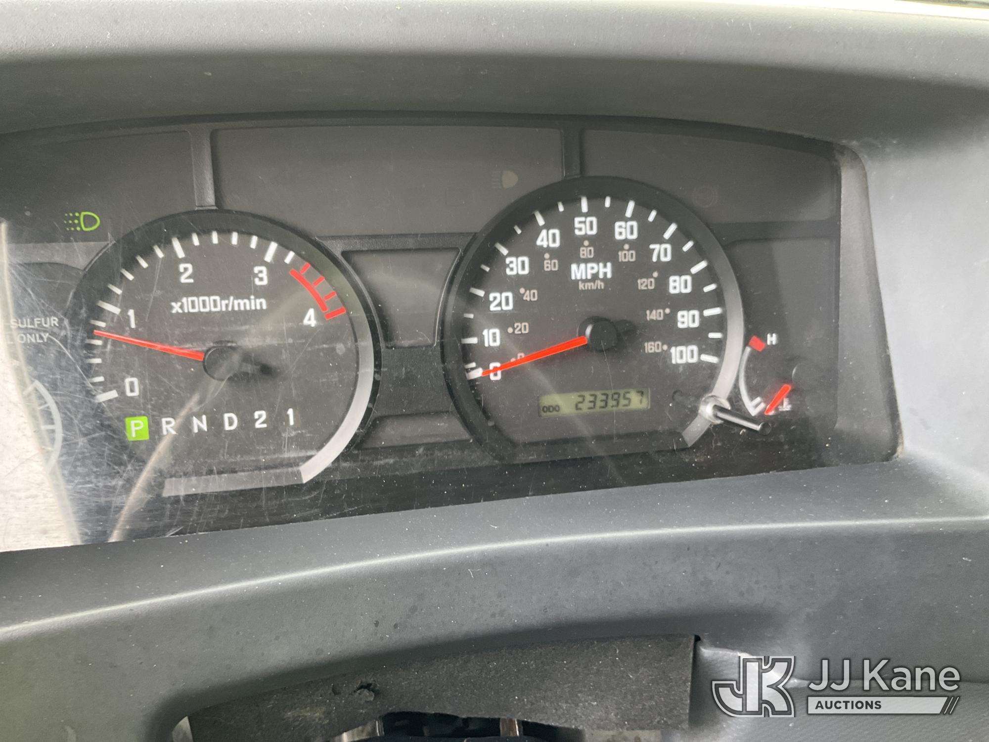 2010 Isuzu NPR