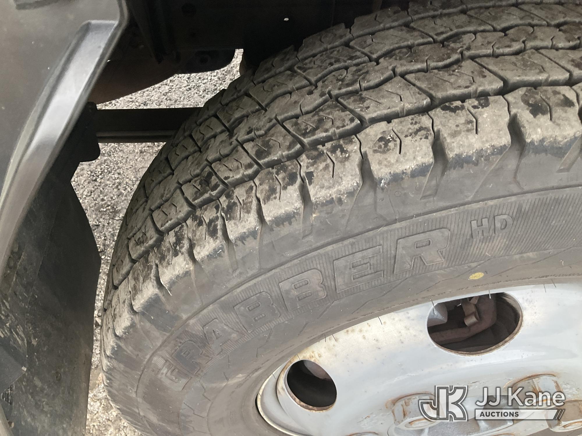 2010 Isuzu NPR