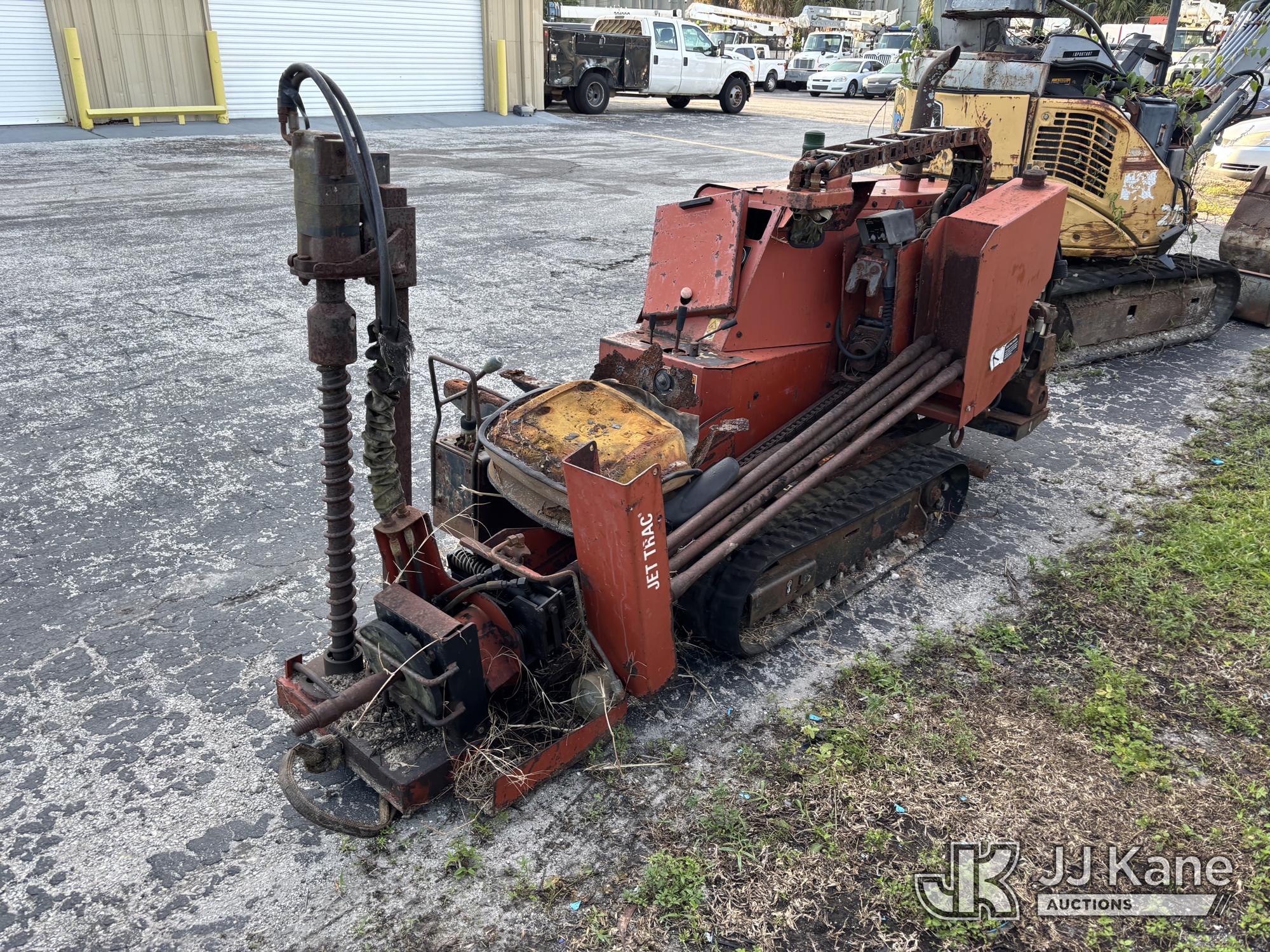 2004 Ditch Witch JT520