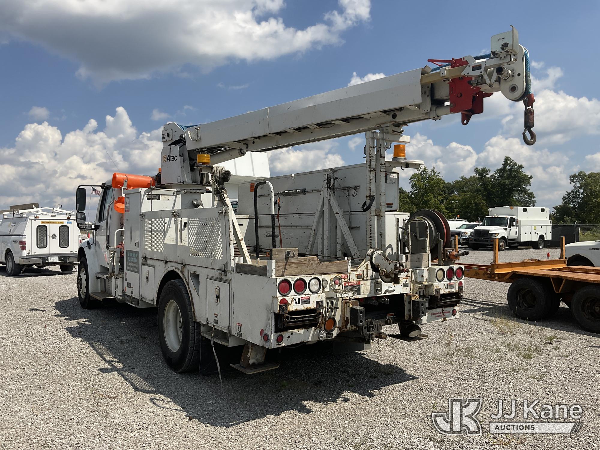 2011 Freightliner M2 106