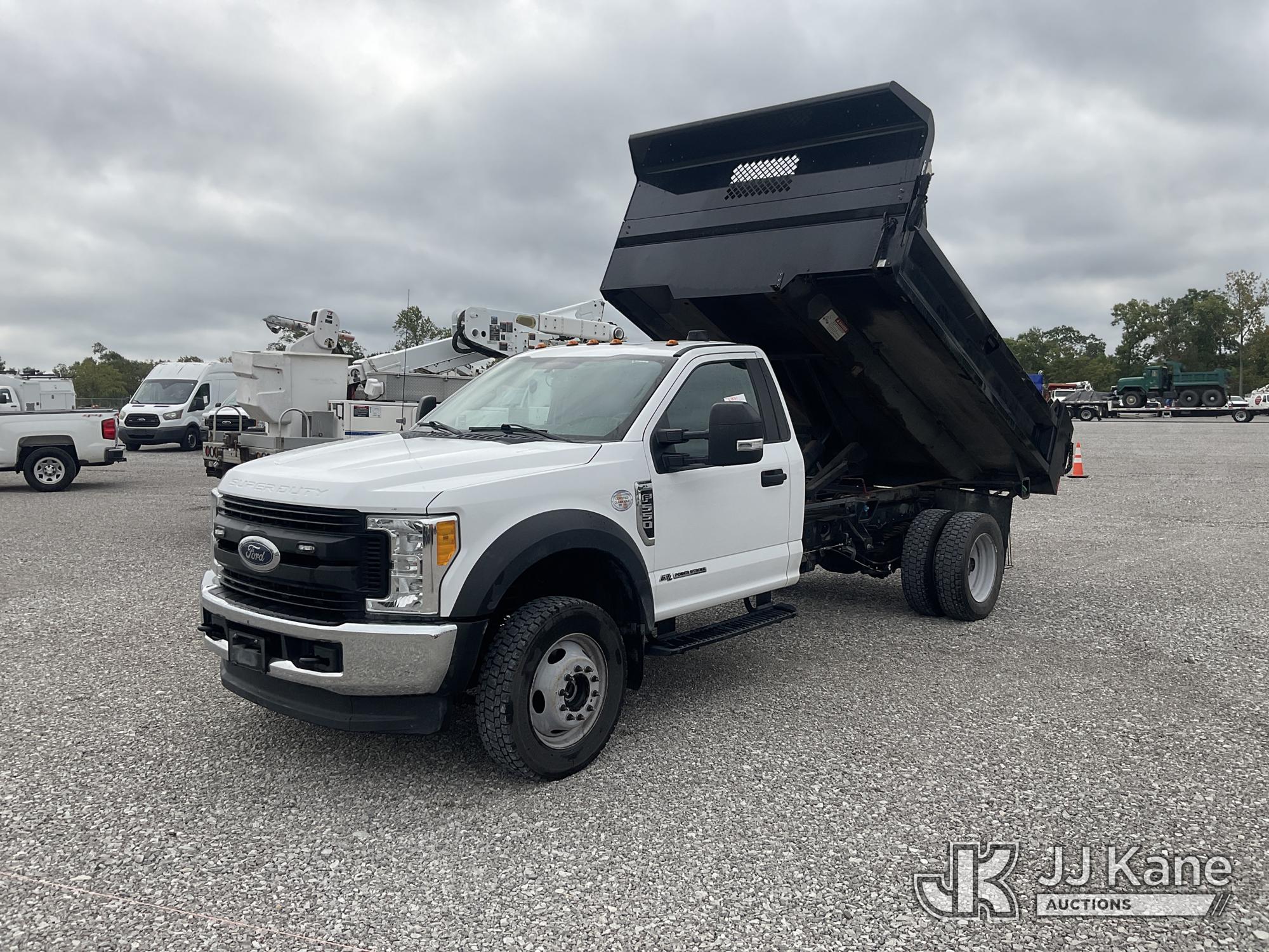 Photo of 2017 Ford F-550