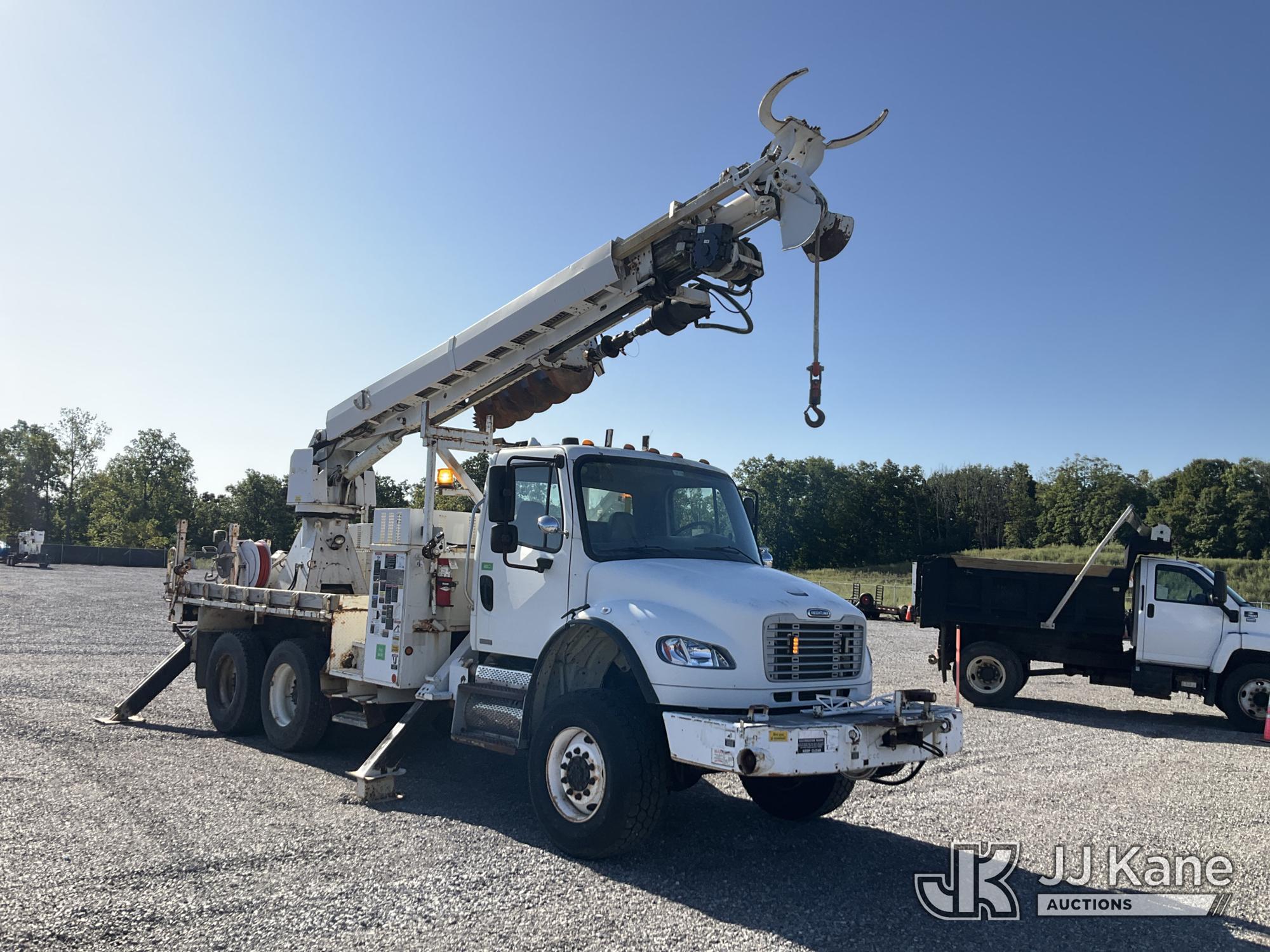 2010 Freightliner M2 106 MEDIUM DUTY