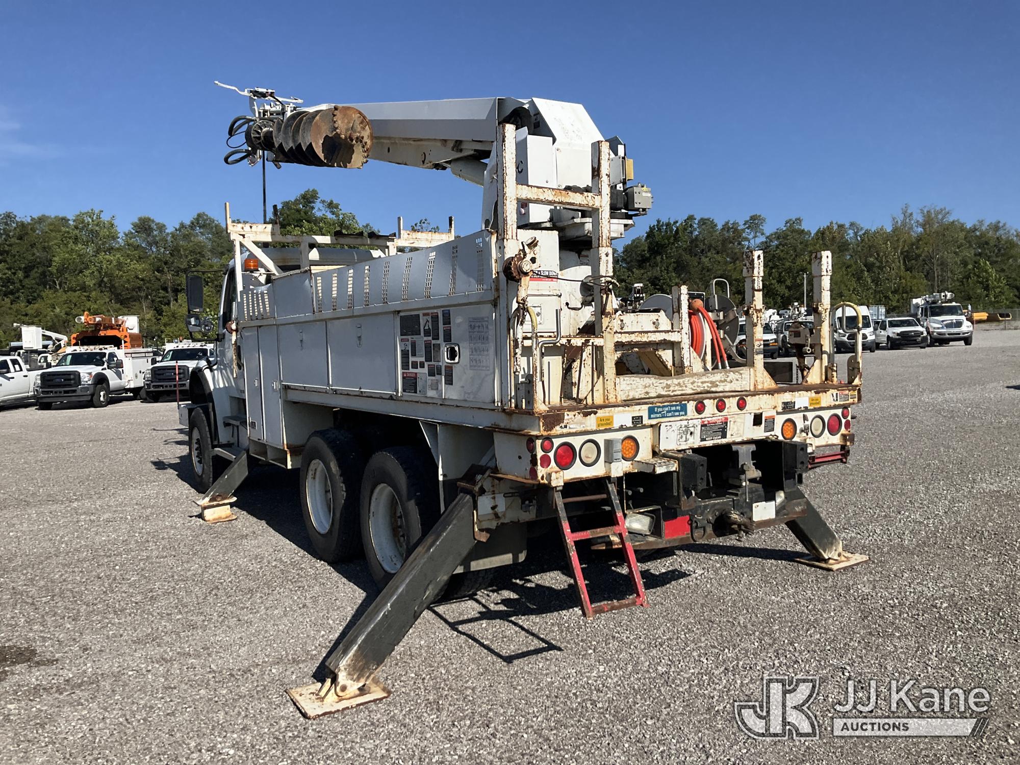 2010 Freightliner M2 106 MEDIUM DUTY