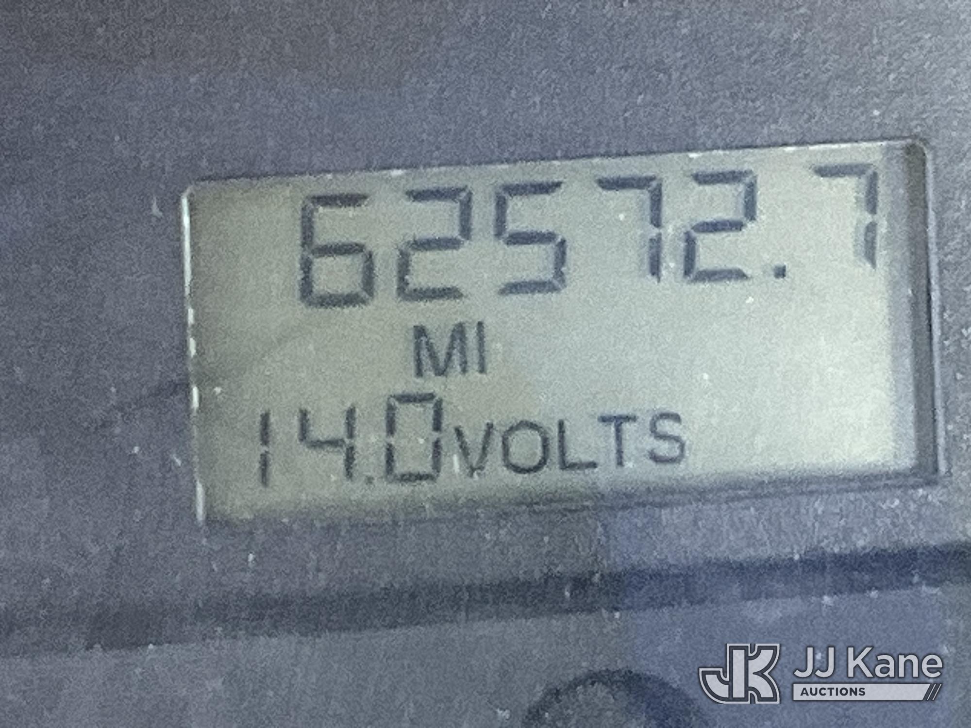 2010 Freightliner M2 106 MEDIUM DUTY