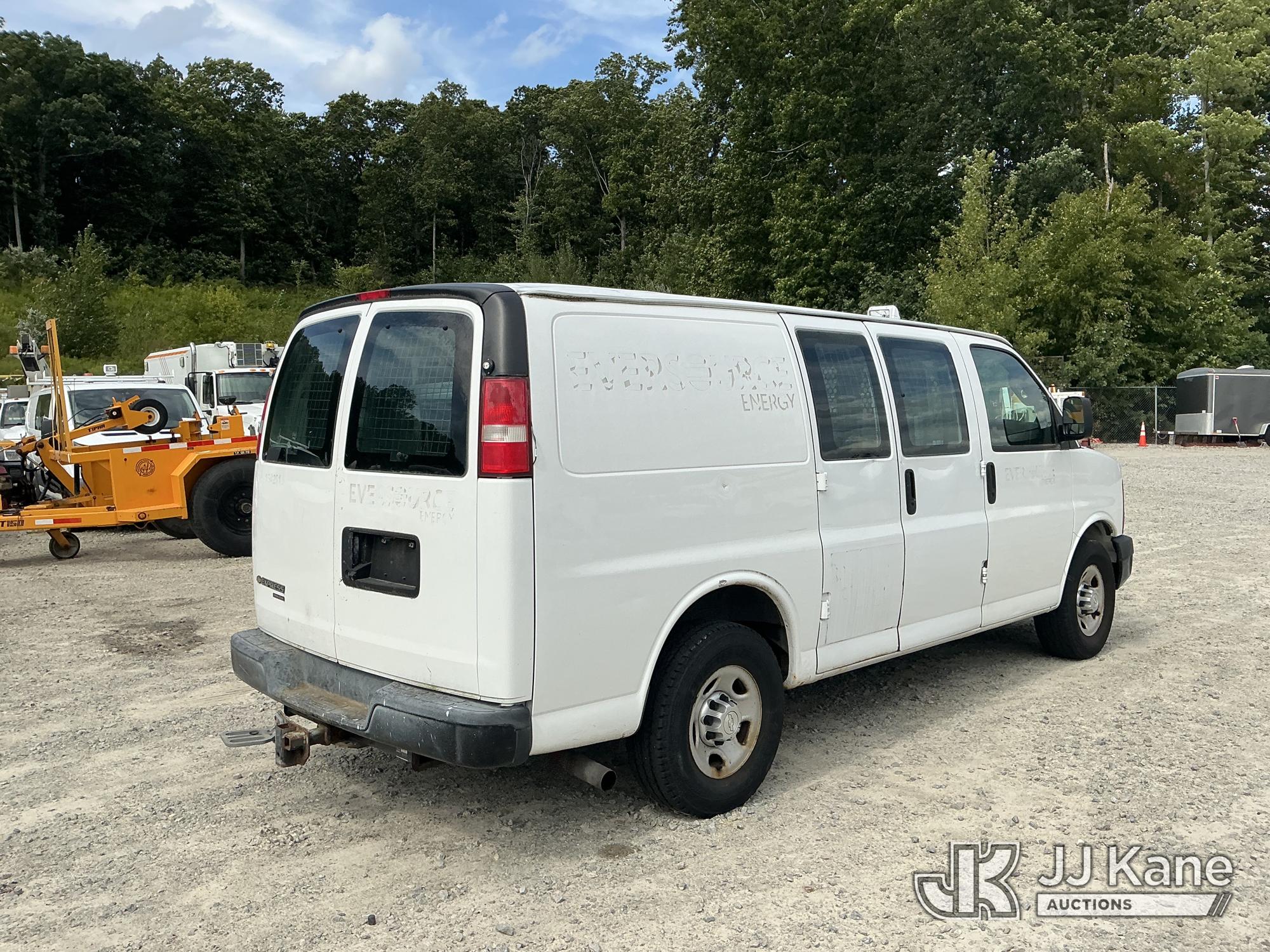 2016 Chevrolet EXPRESS 2500