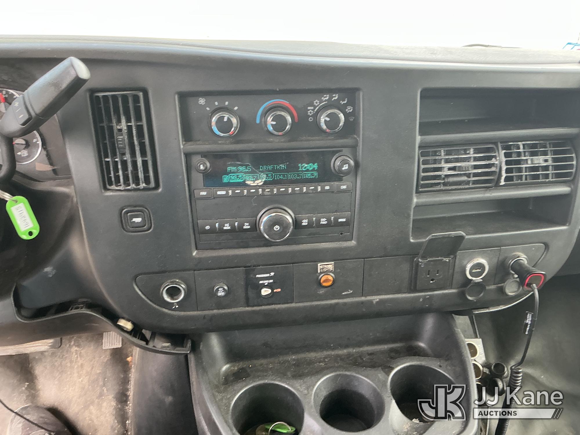 2016 Chevrolet EXPRESS 2500