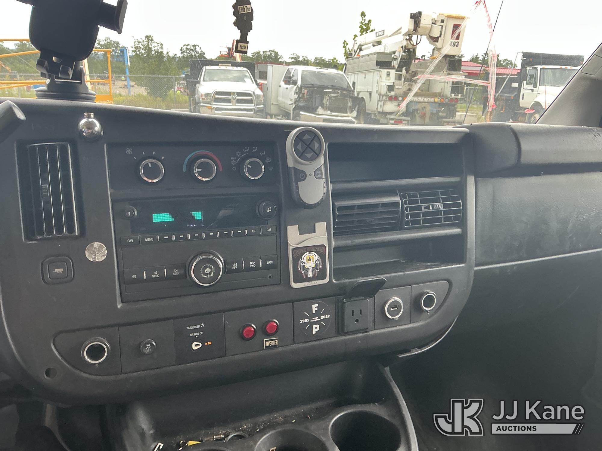 2016 Chevrolet EXPRESS 2500