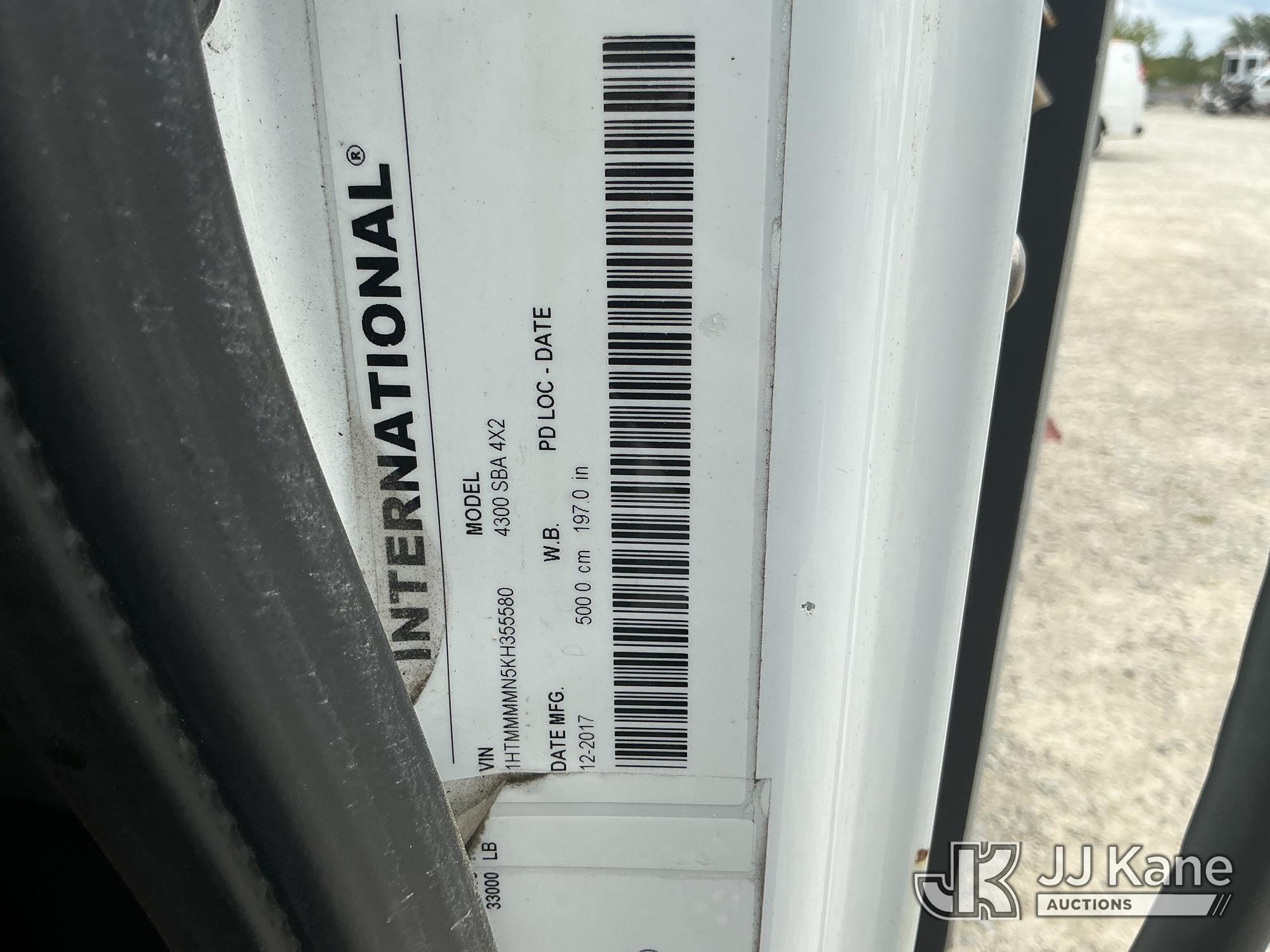 2019 International 4300