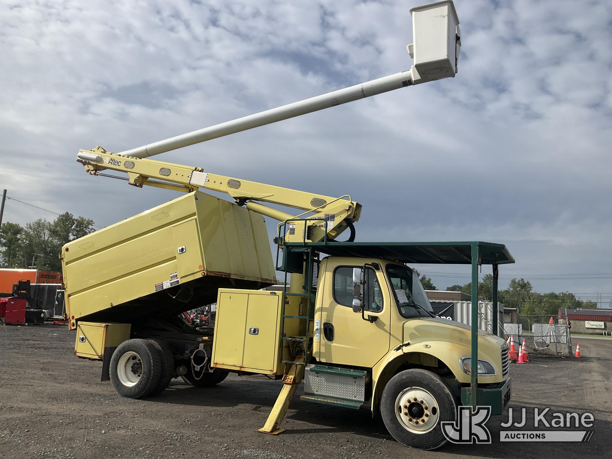 2015 Freightliner M2 106