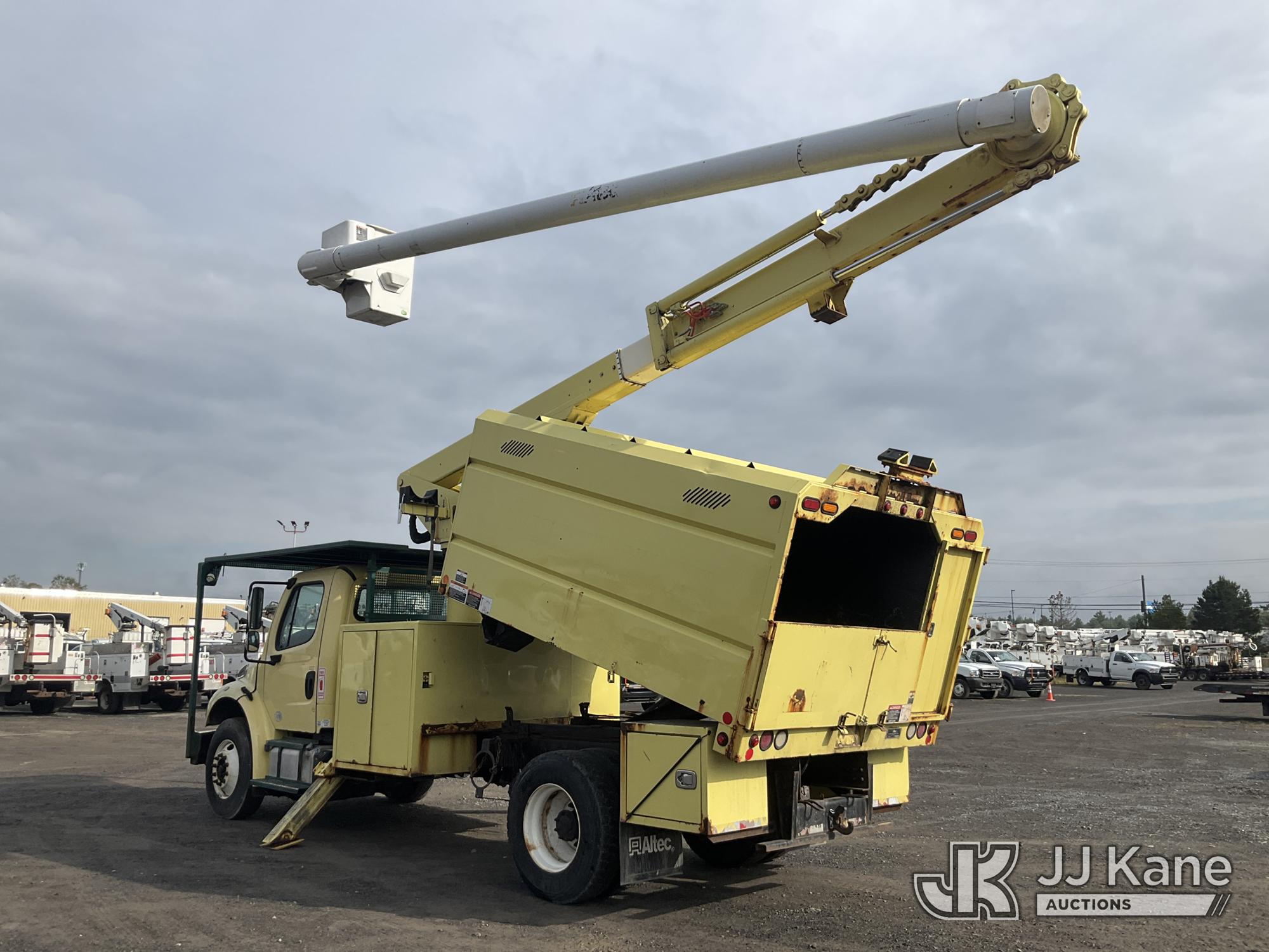 2015 Freightliner M2 106