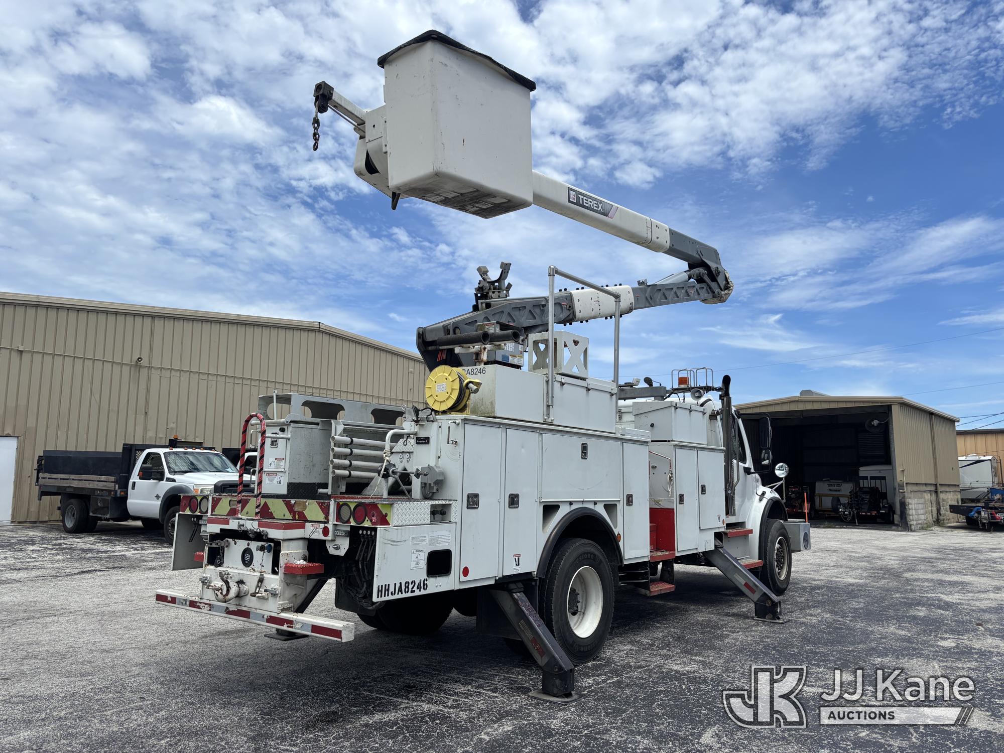 2017 Freightliner M2 106