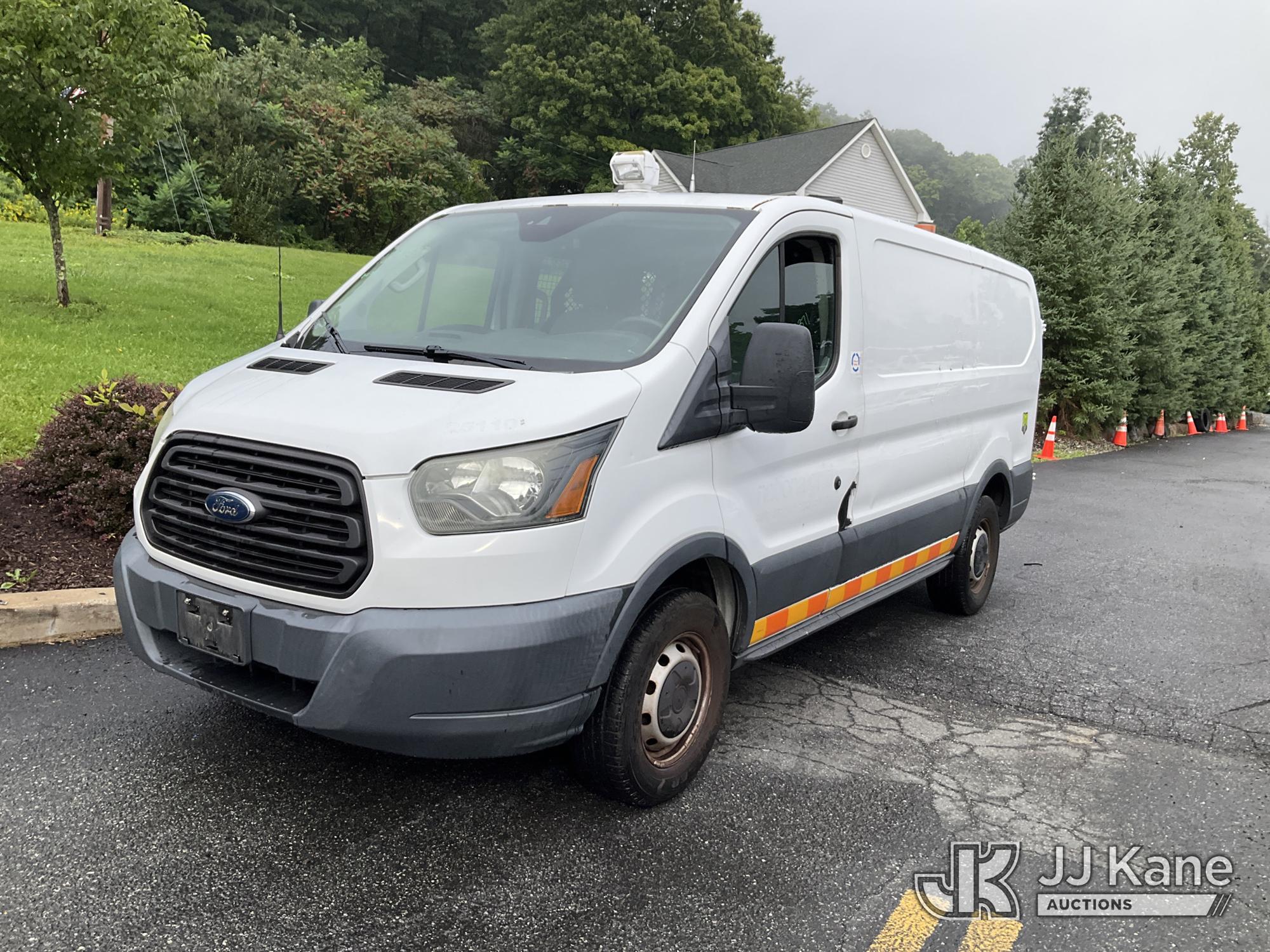 2015 Ford TRANSIT