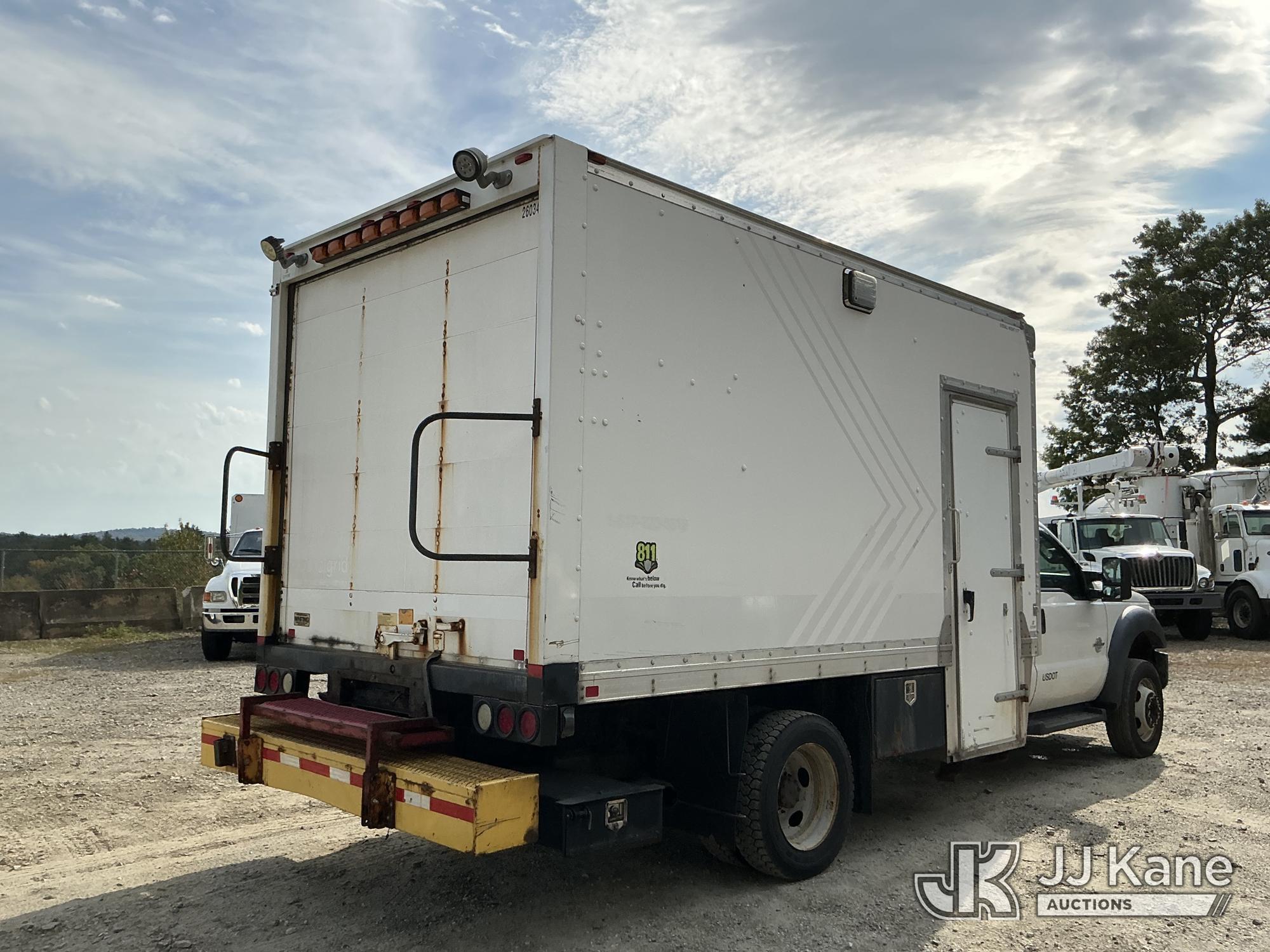 2016 Ford F550 2WD