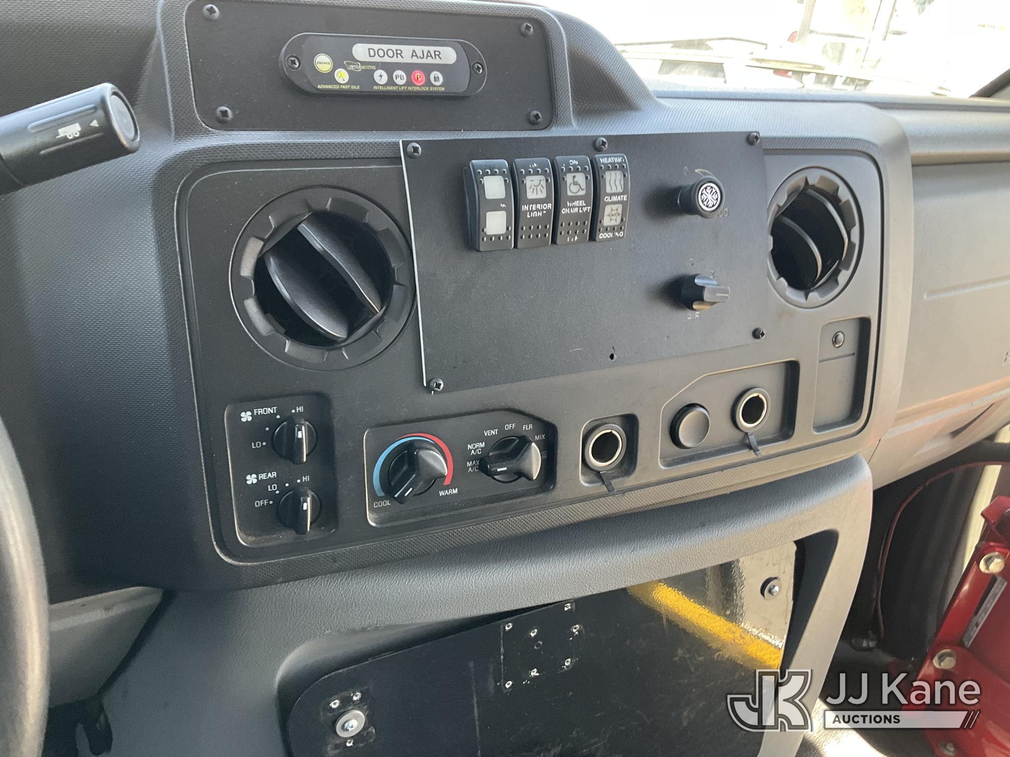 2018 Ford ECONOLINE