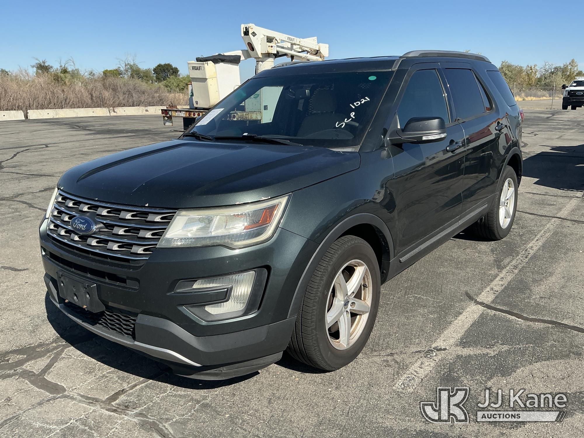 Photo of 2016 Ford Explorer 4x4