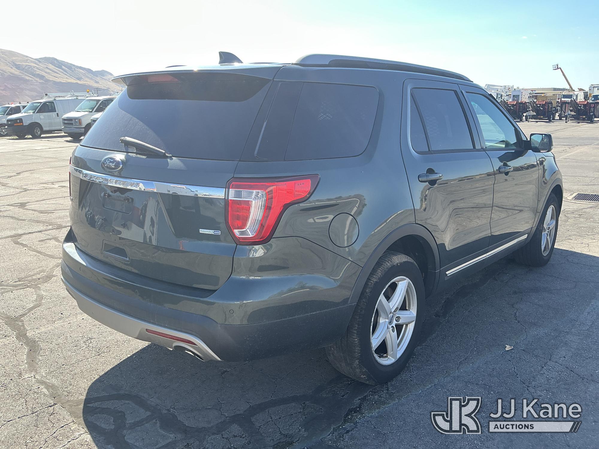 2016 Ford EXPLORER 4X4