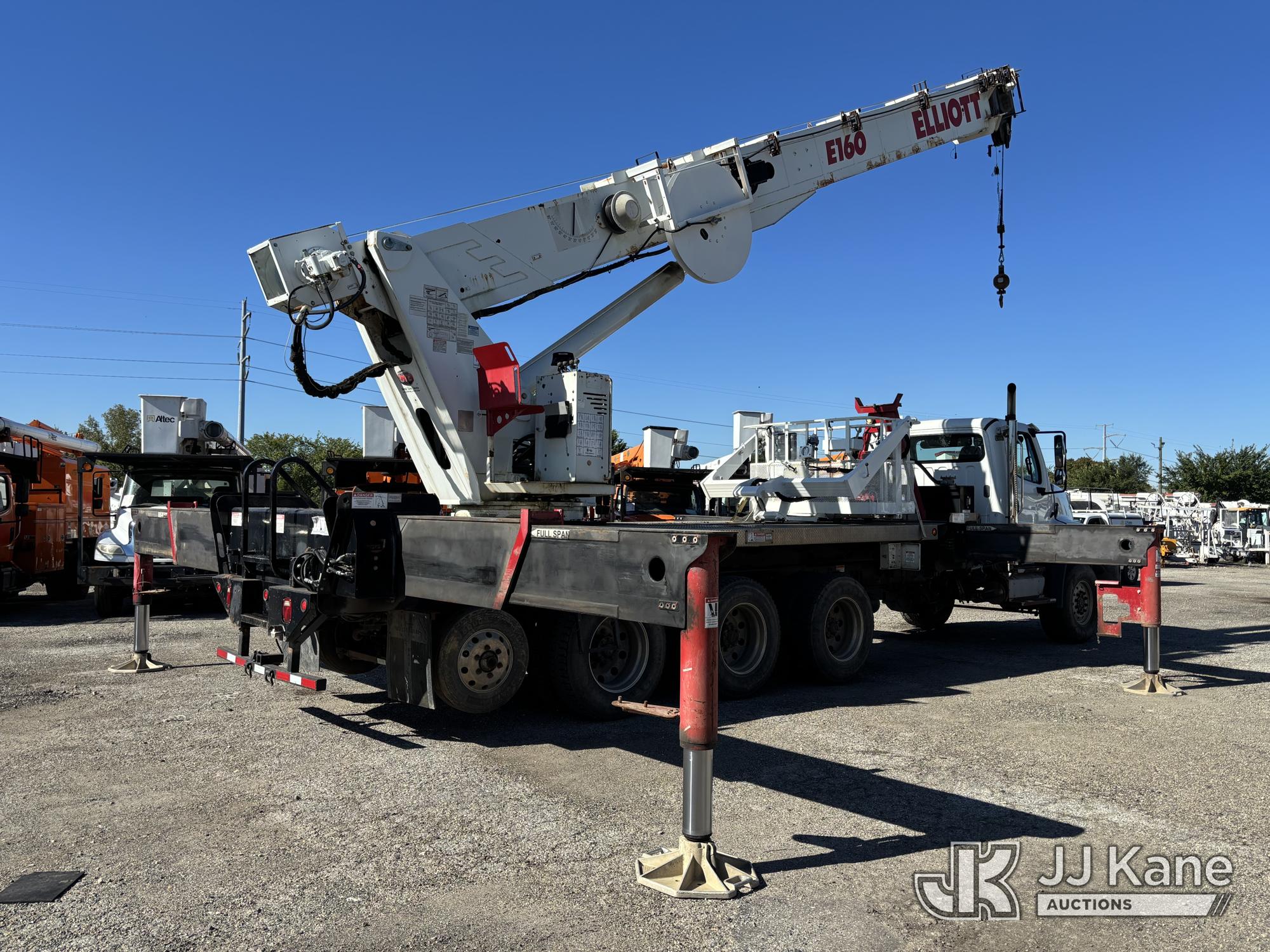2013 Freightliner 108SD 8x8