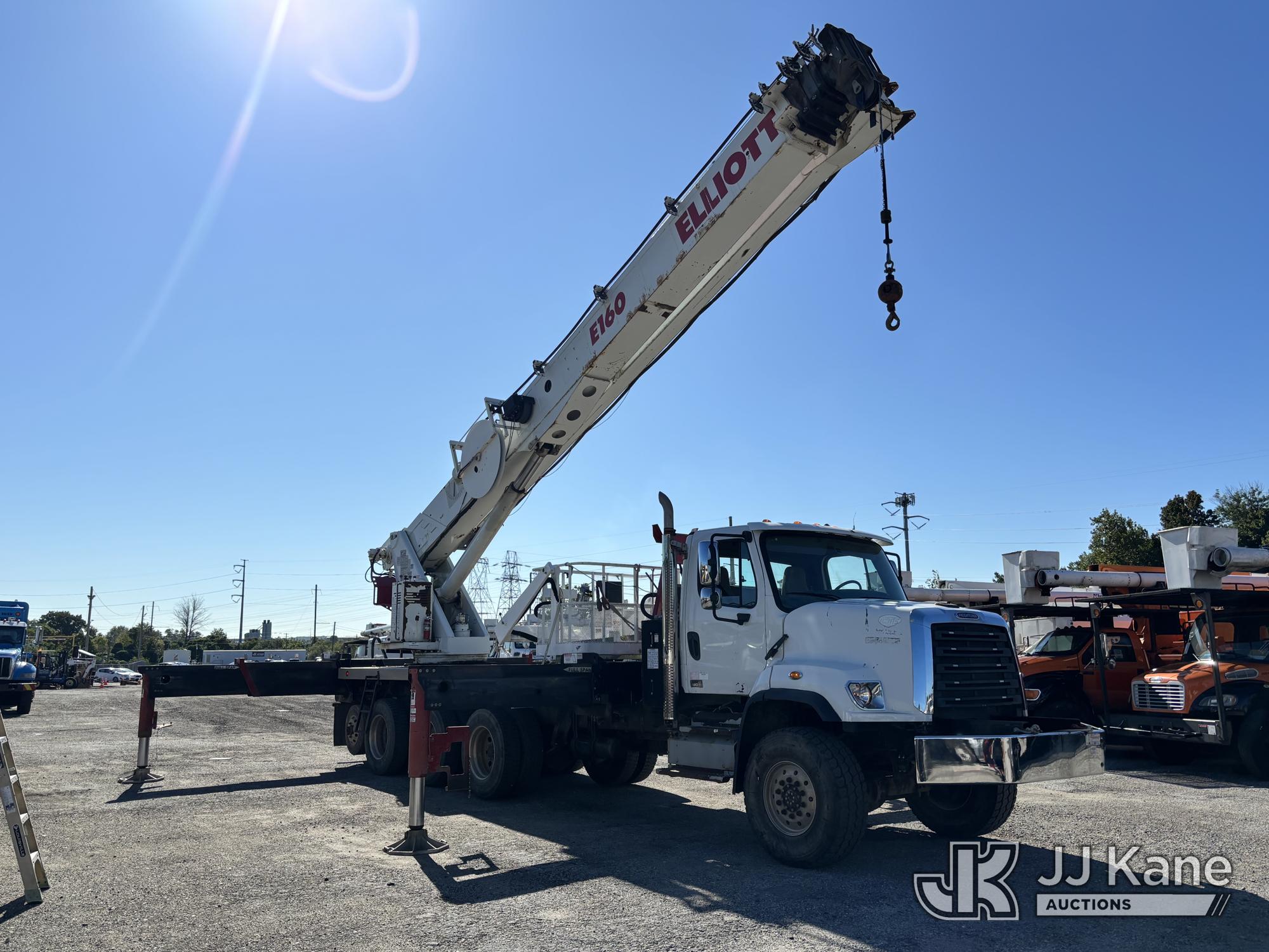 2013 Freightliner 108SD 8x8
