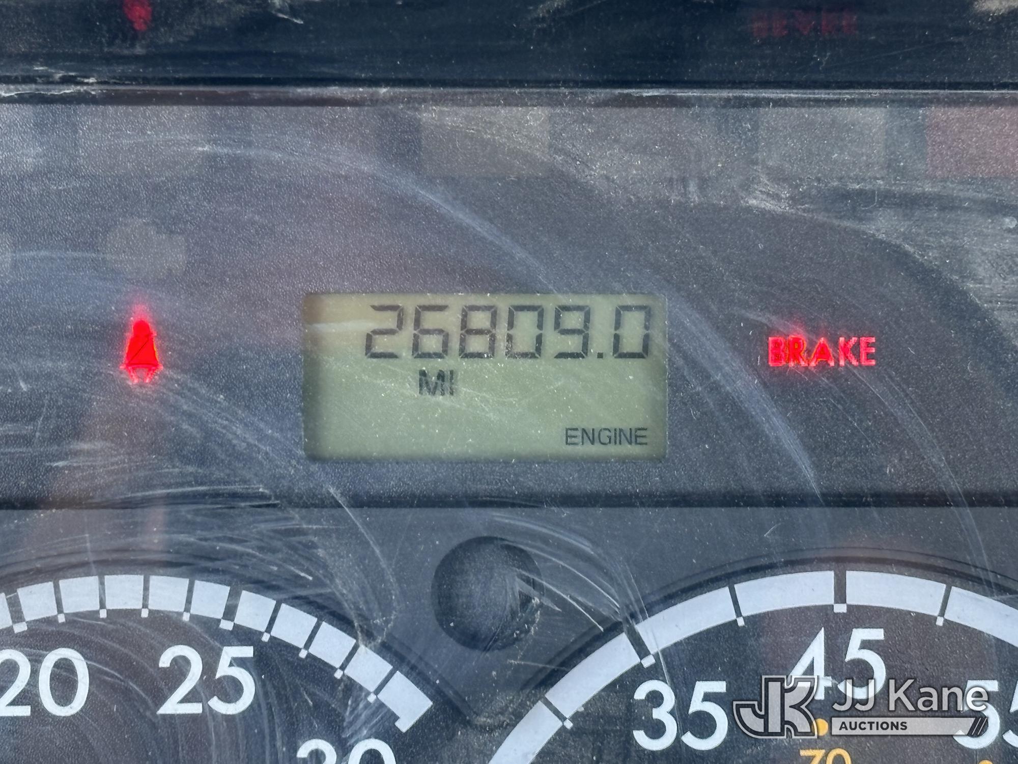 2013 Freightliner 108SD 8x8