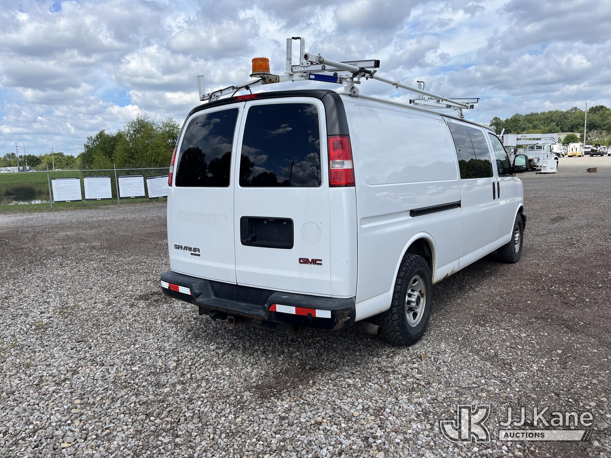 2016 GMC SAVANA G3500