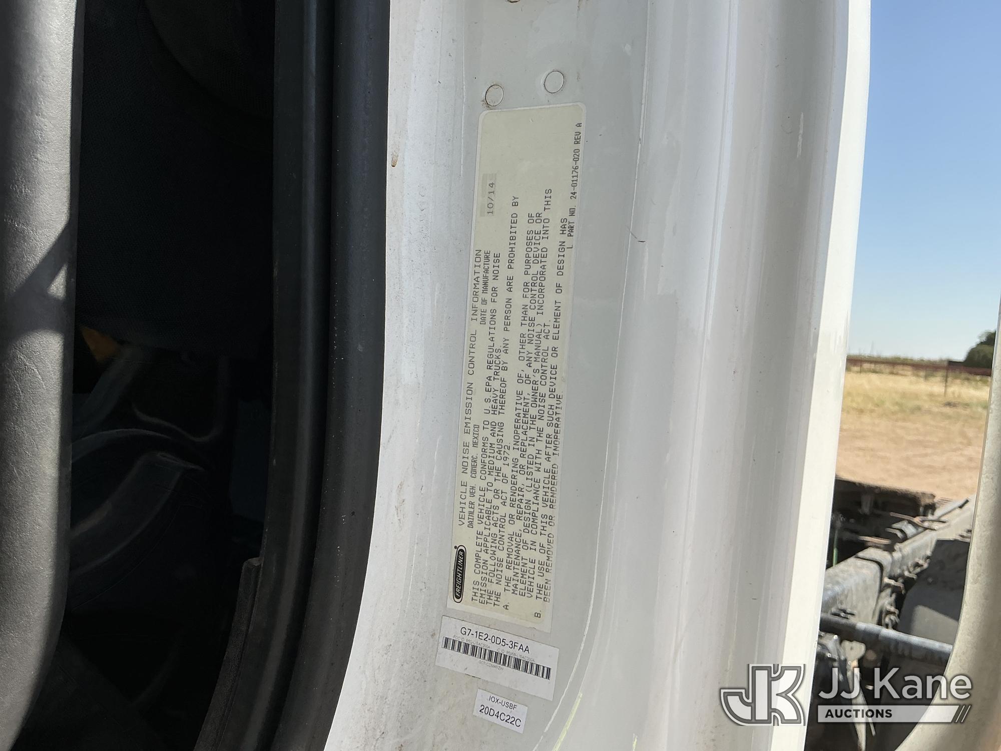2015 Freightliner M2 112