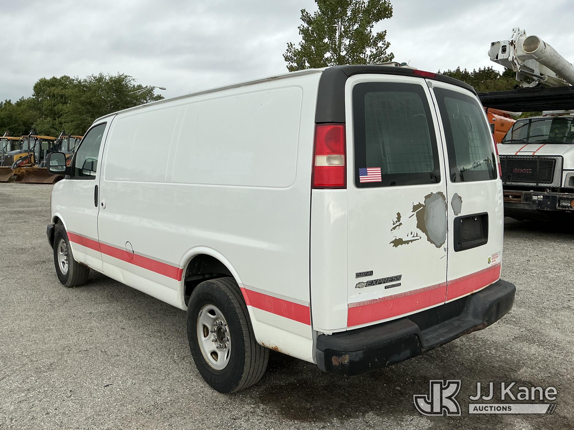 2011 Chevrolet EXPRESS G2500