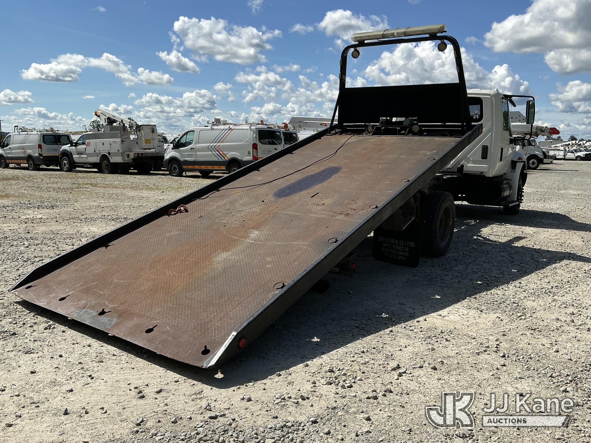2005 International 4300