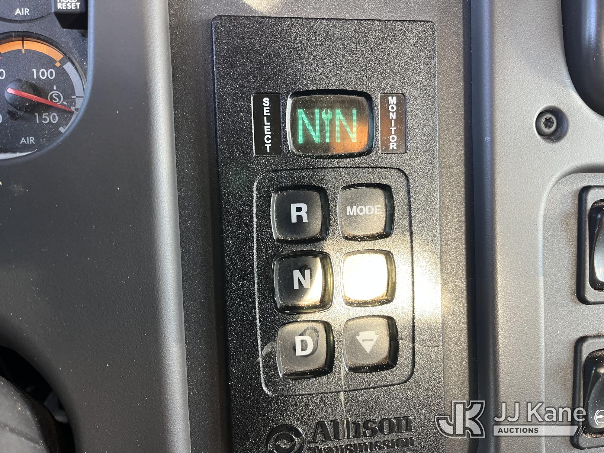 2019 Freightliner M2